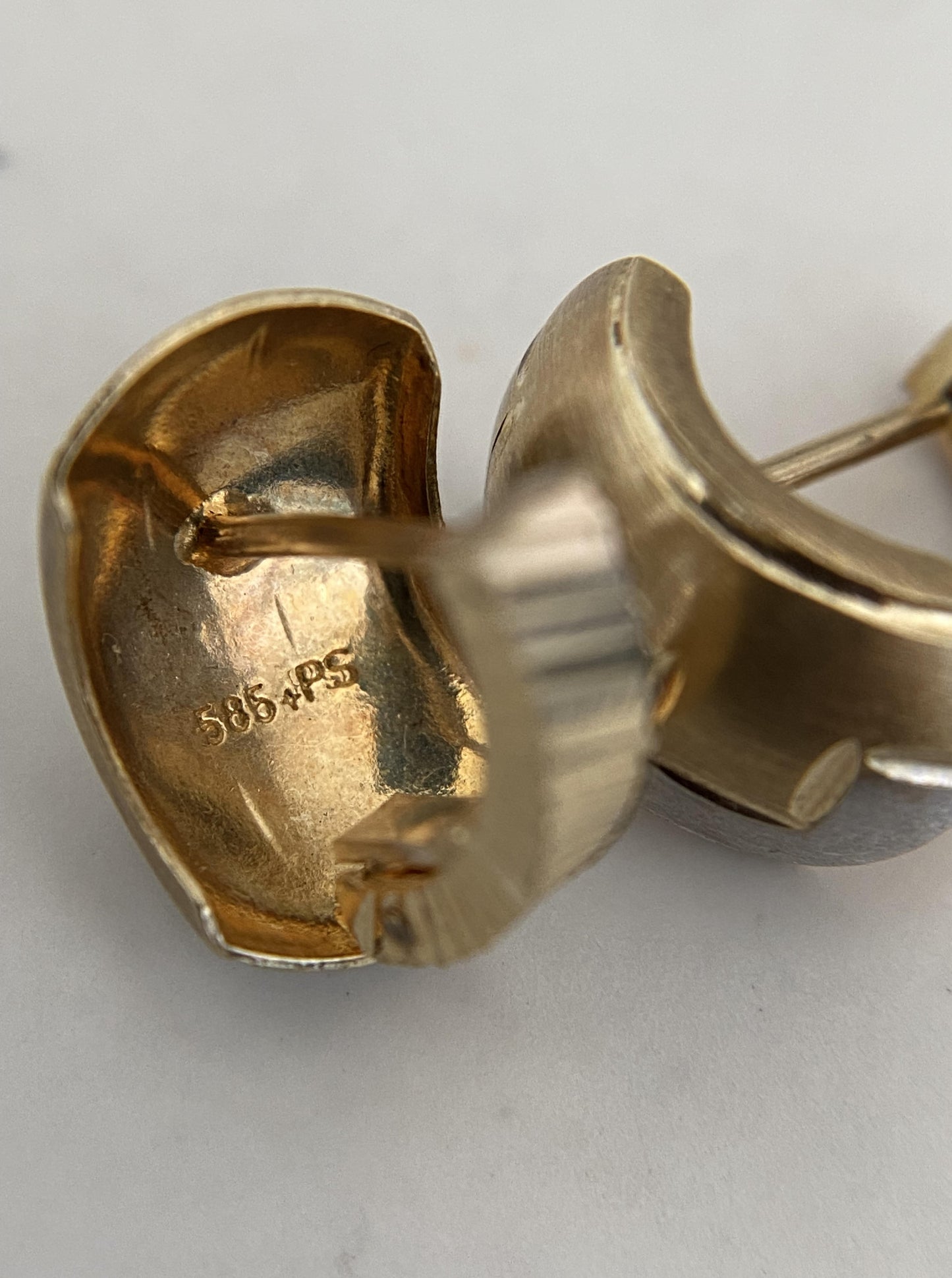 14K Vintage Two Tone Huggies