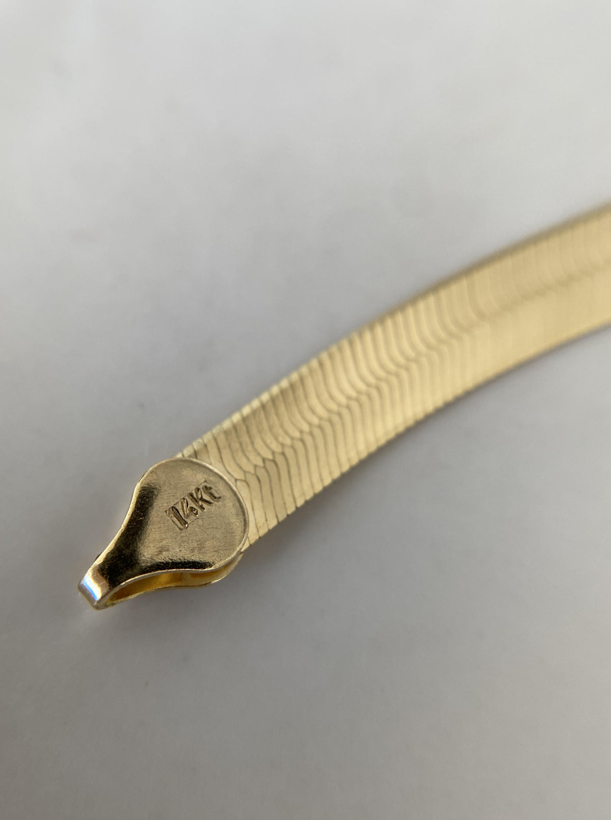 Wide Herringbone Bracelet (5.9mm)