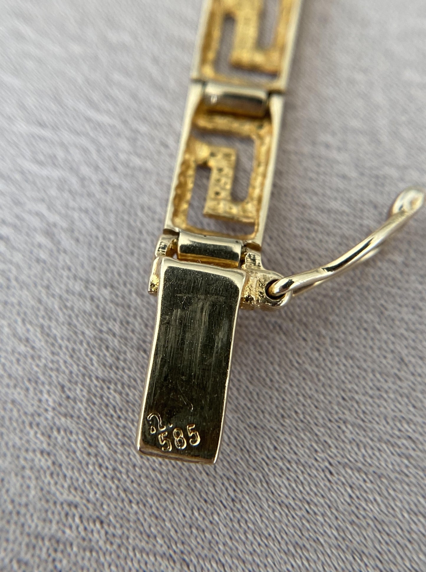 14K Greek Pattern Bracelet