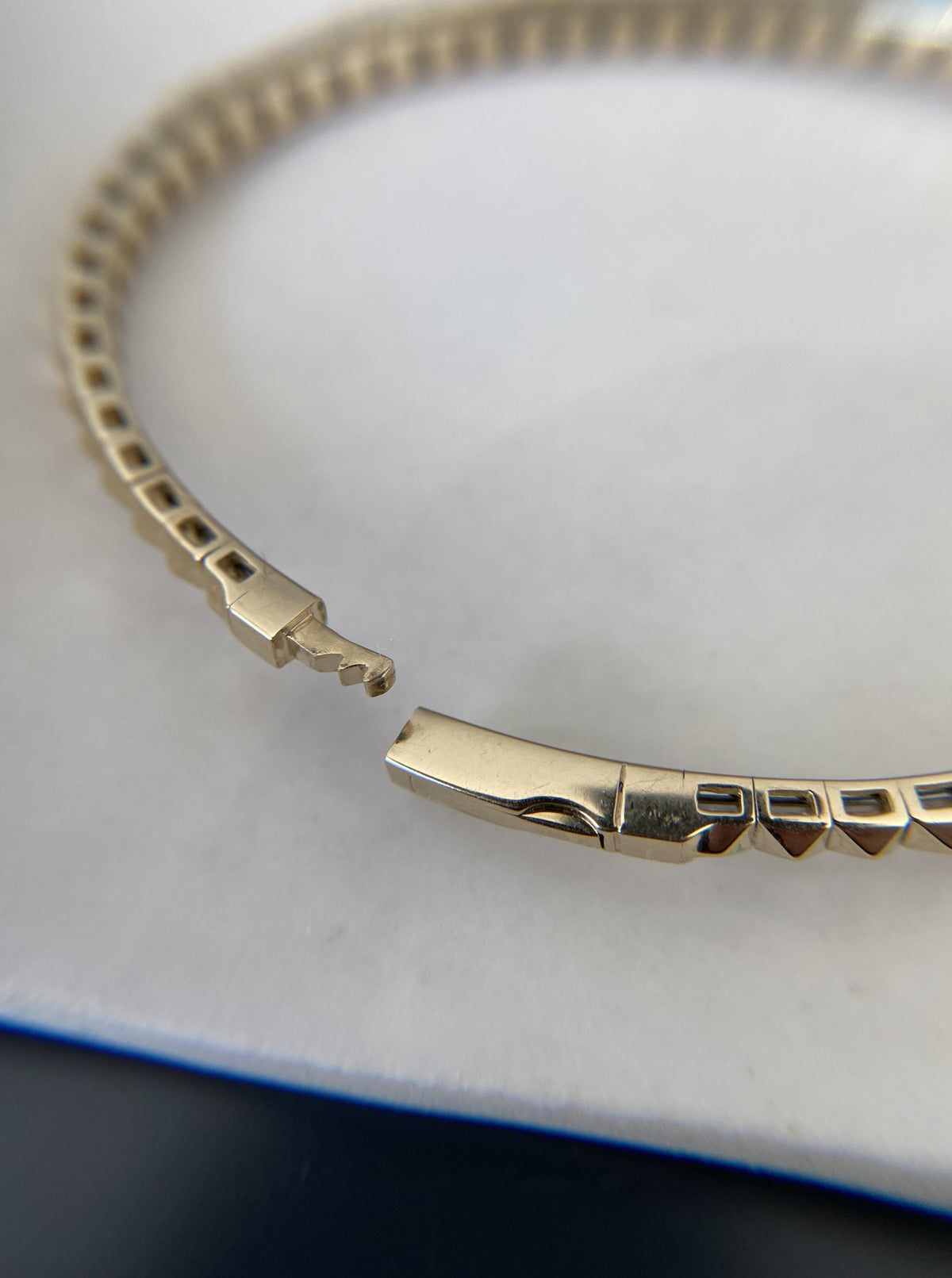 14K Pyramid Diamond Bangle