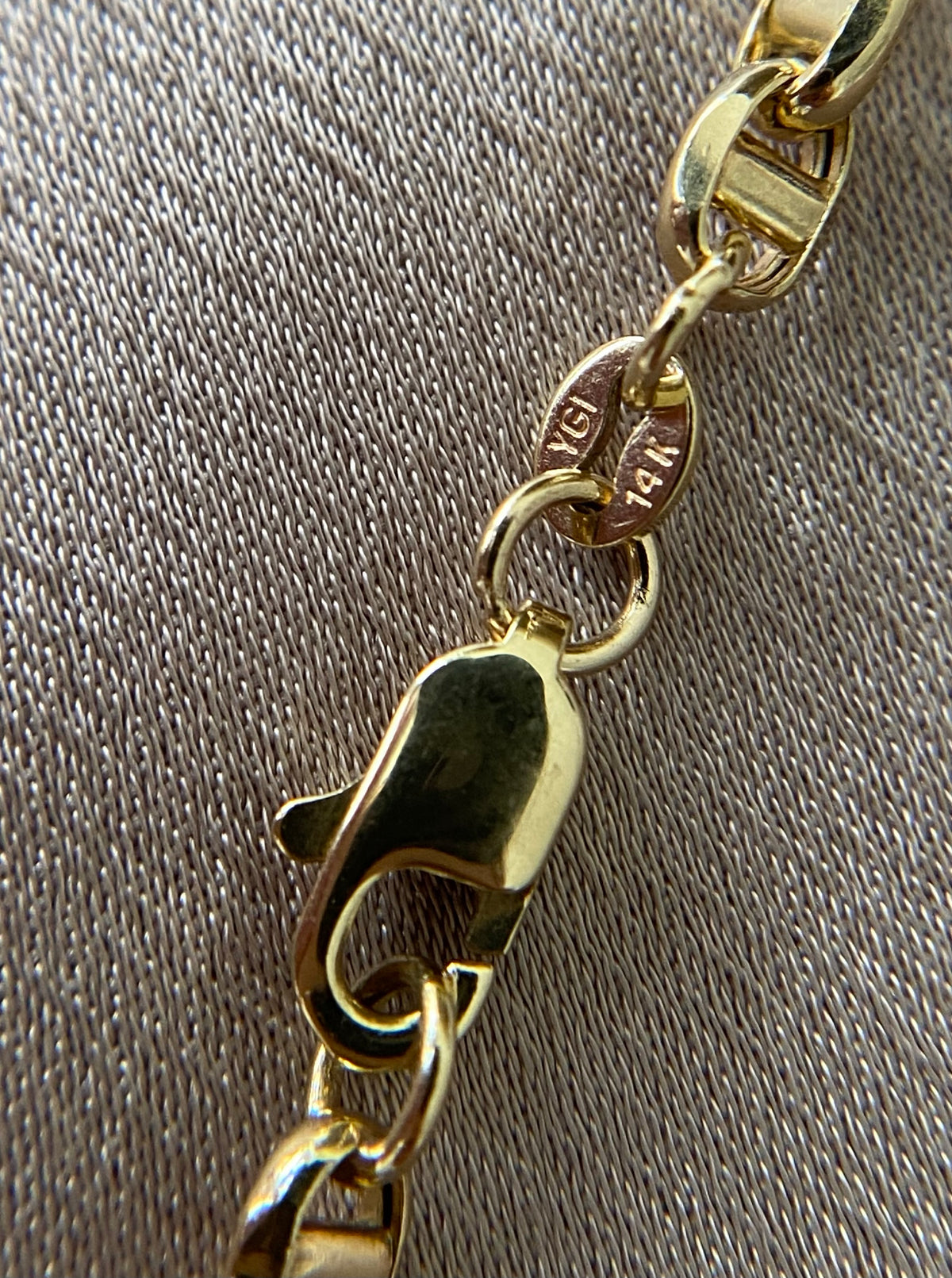 Anchor Necklace (18")