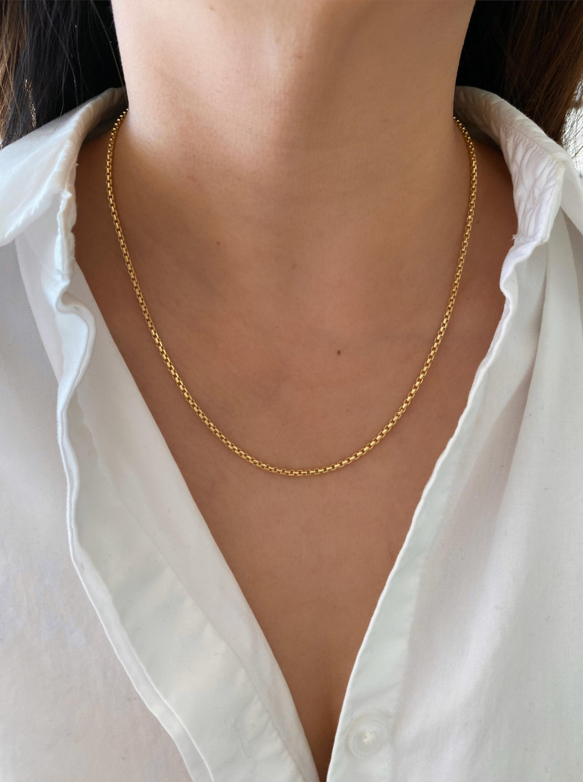 18" Round Box Chain