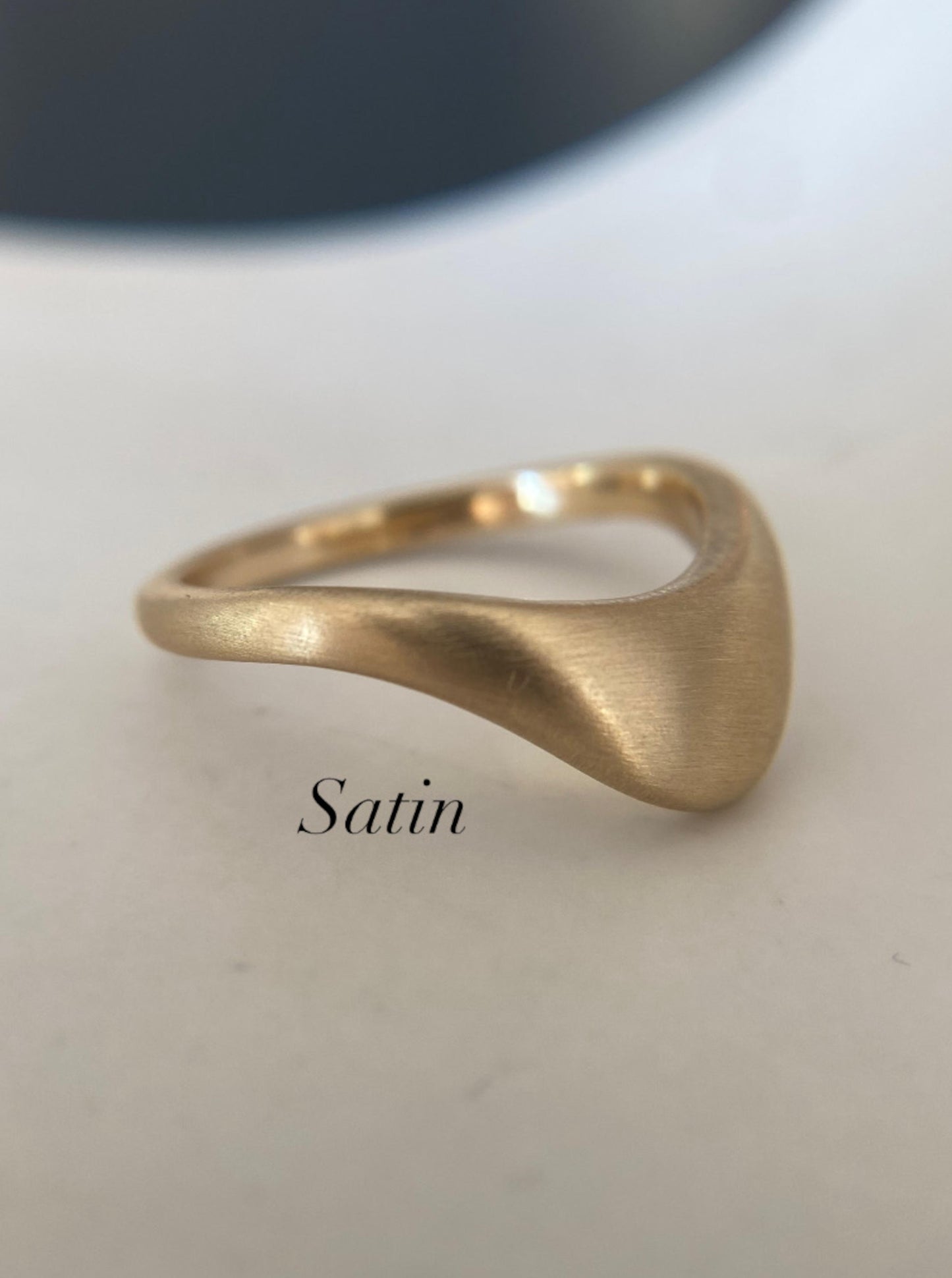 Bao Bae Deep Curved Band