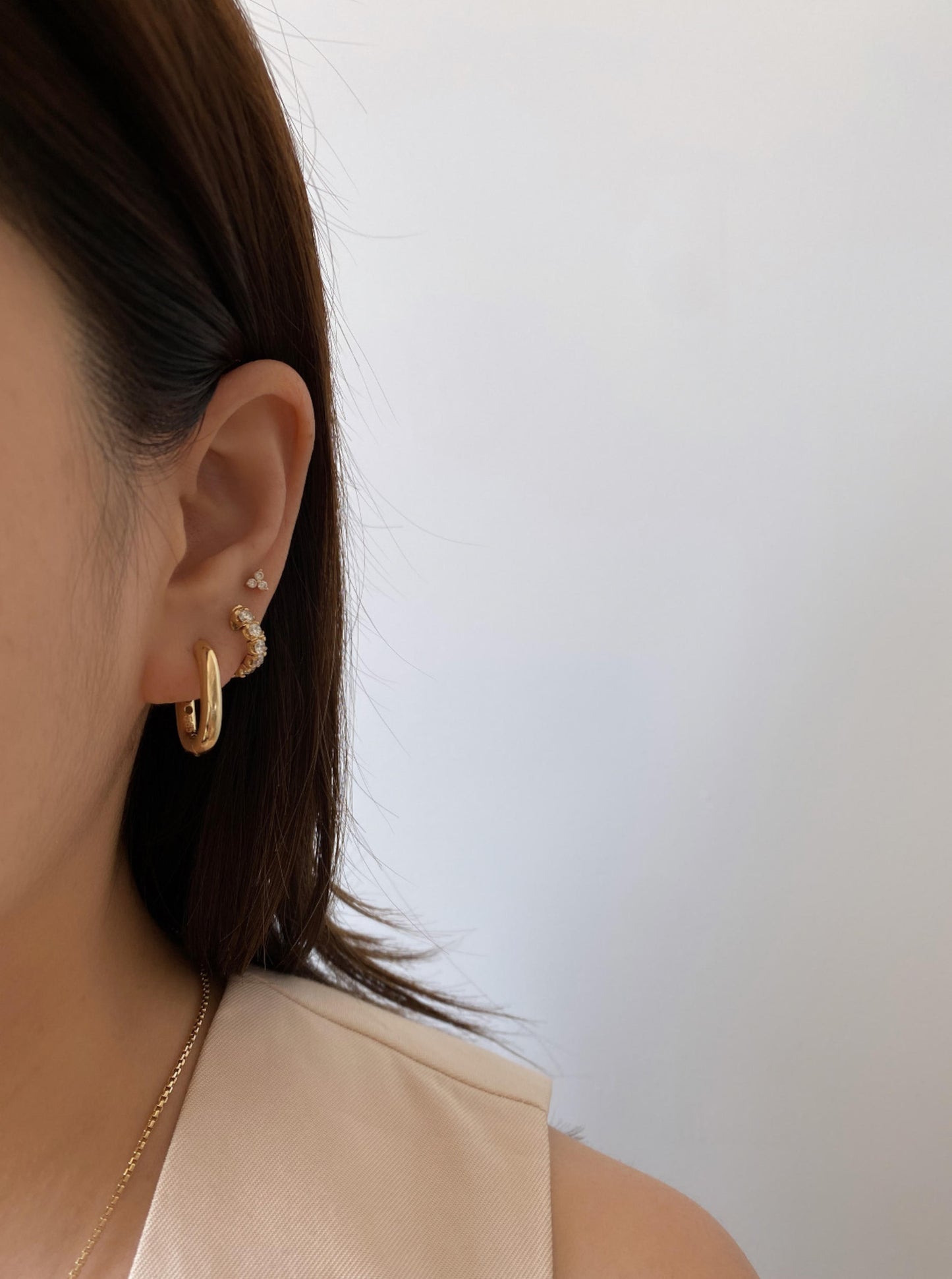 Semi Chunky Oval Hoops