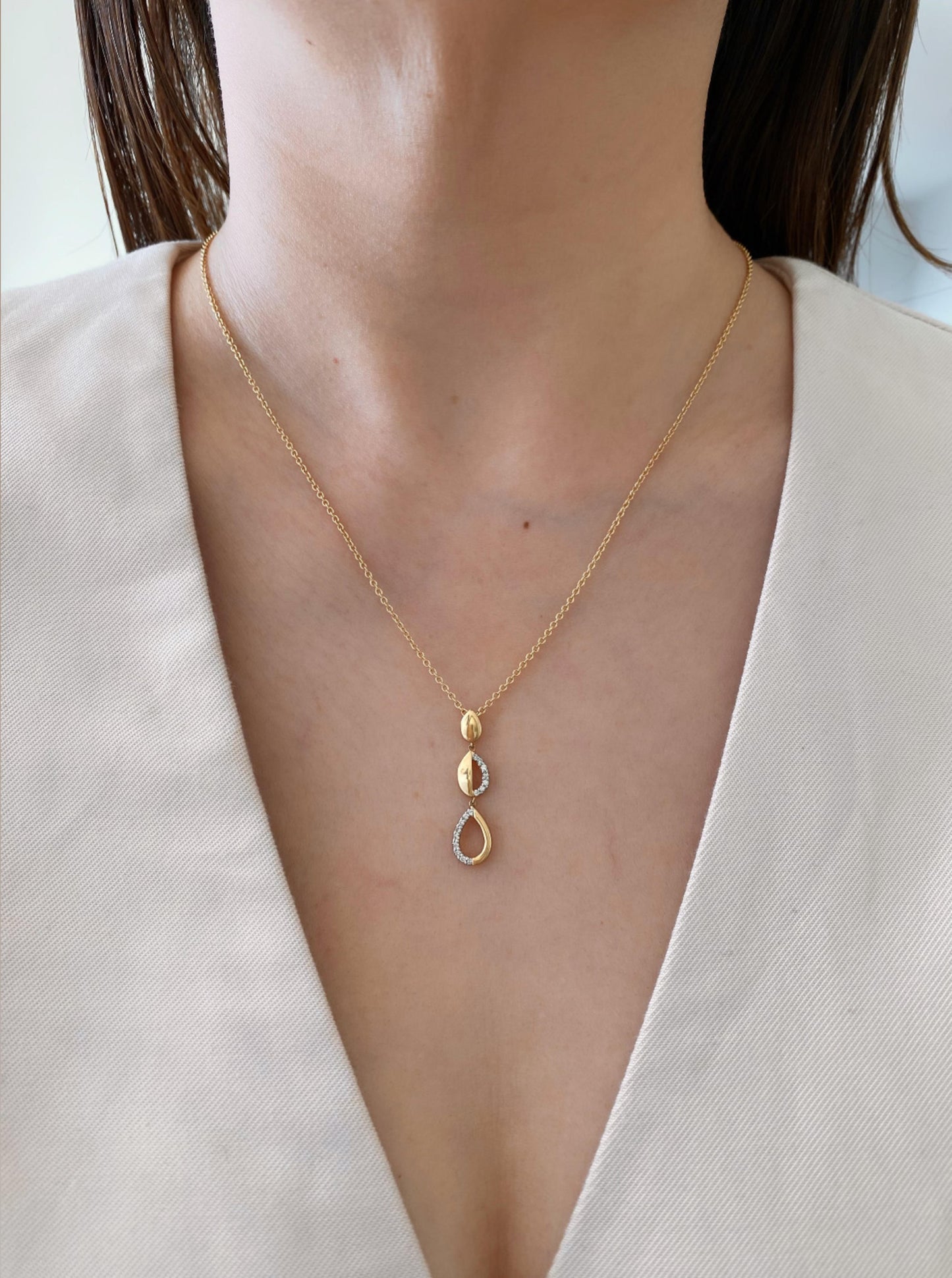 Vintage Triple Pear Shape Diamond Pendant