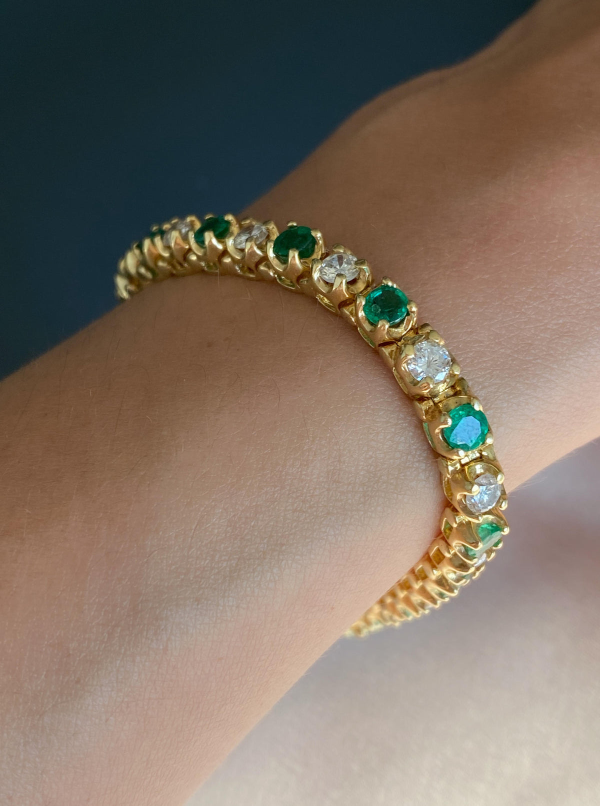 Round Emerald & Diamond Bracelet