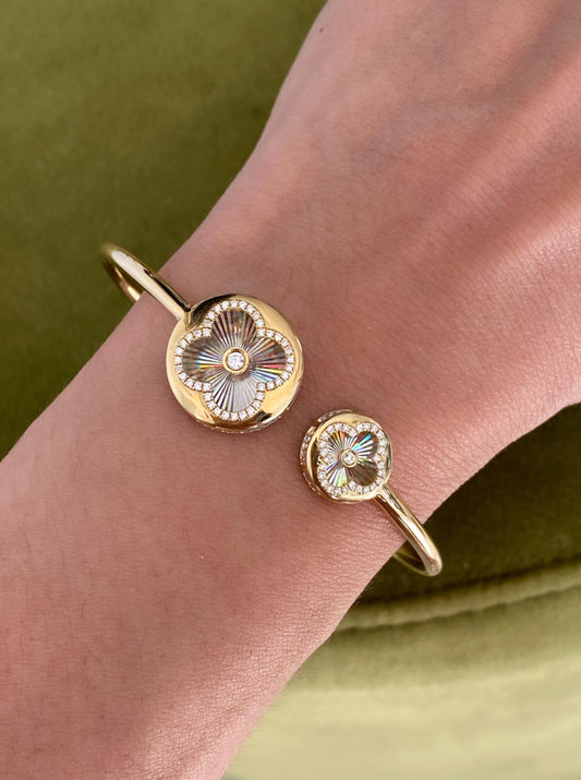 Holographoic Floral Bangle
