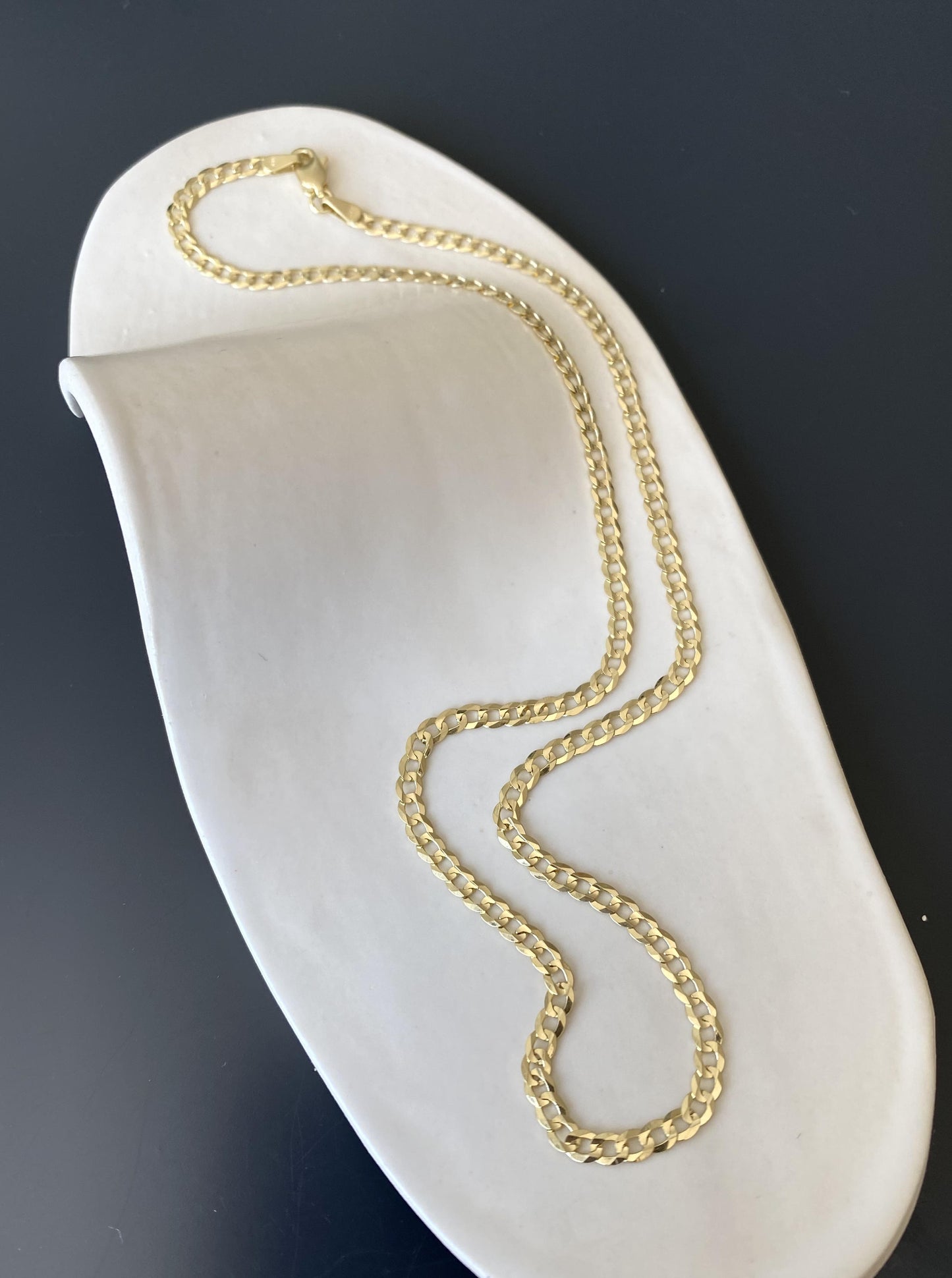 16" Flat Cuban Necklace
