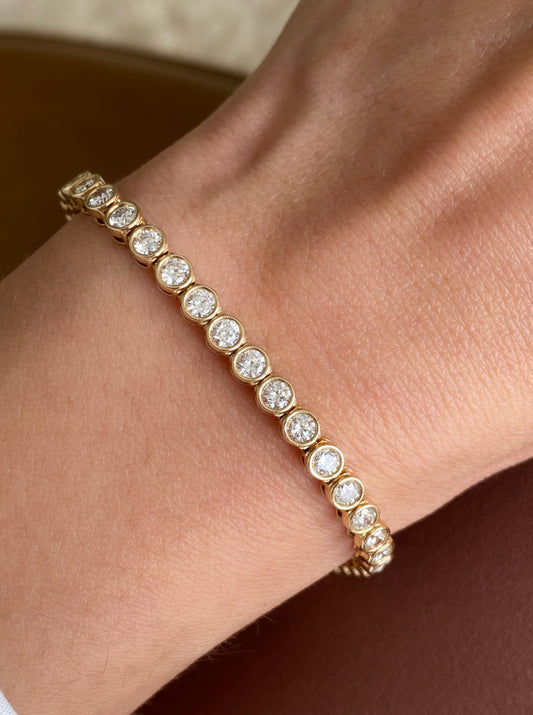 3.07 Carats Bezel Lab Diamond Bracelet