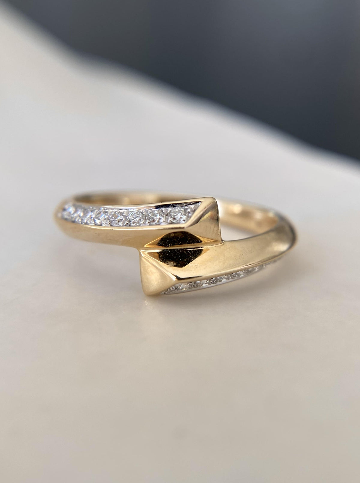 14K Cross Diamond Band