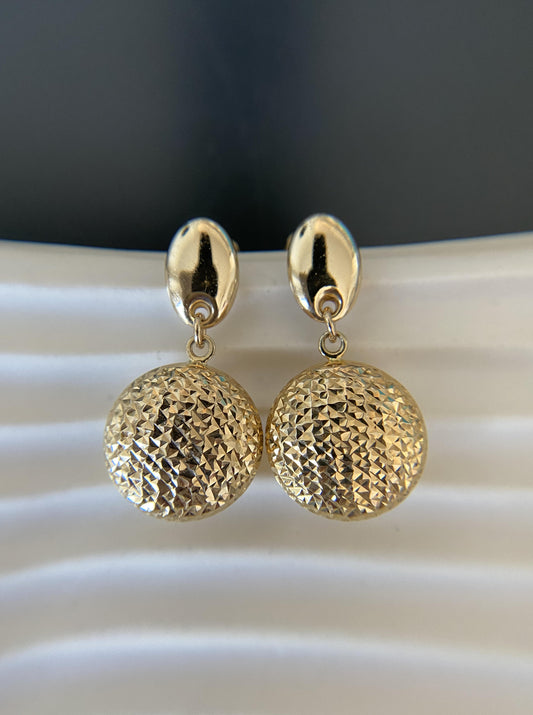 Pineapple Diamond Cut Dangle Earring