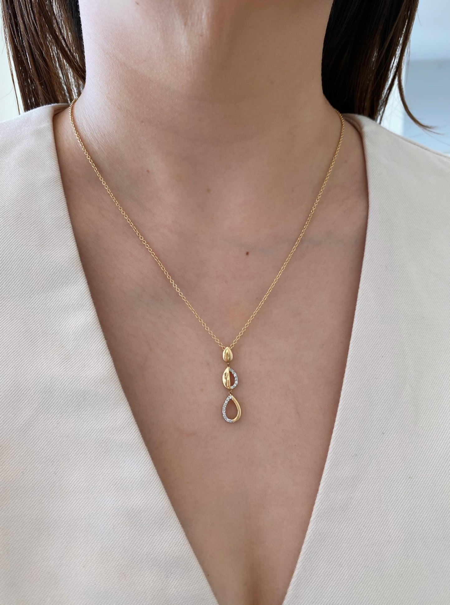 Vintage Triple Pear Shape Diamond Pendant
