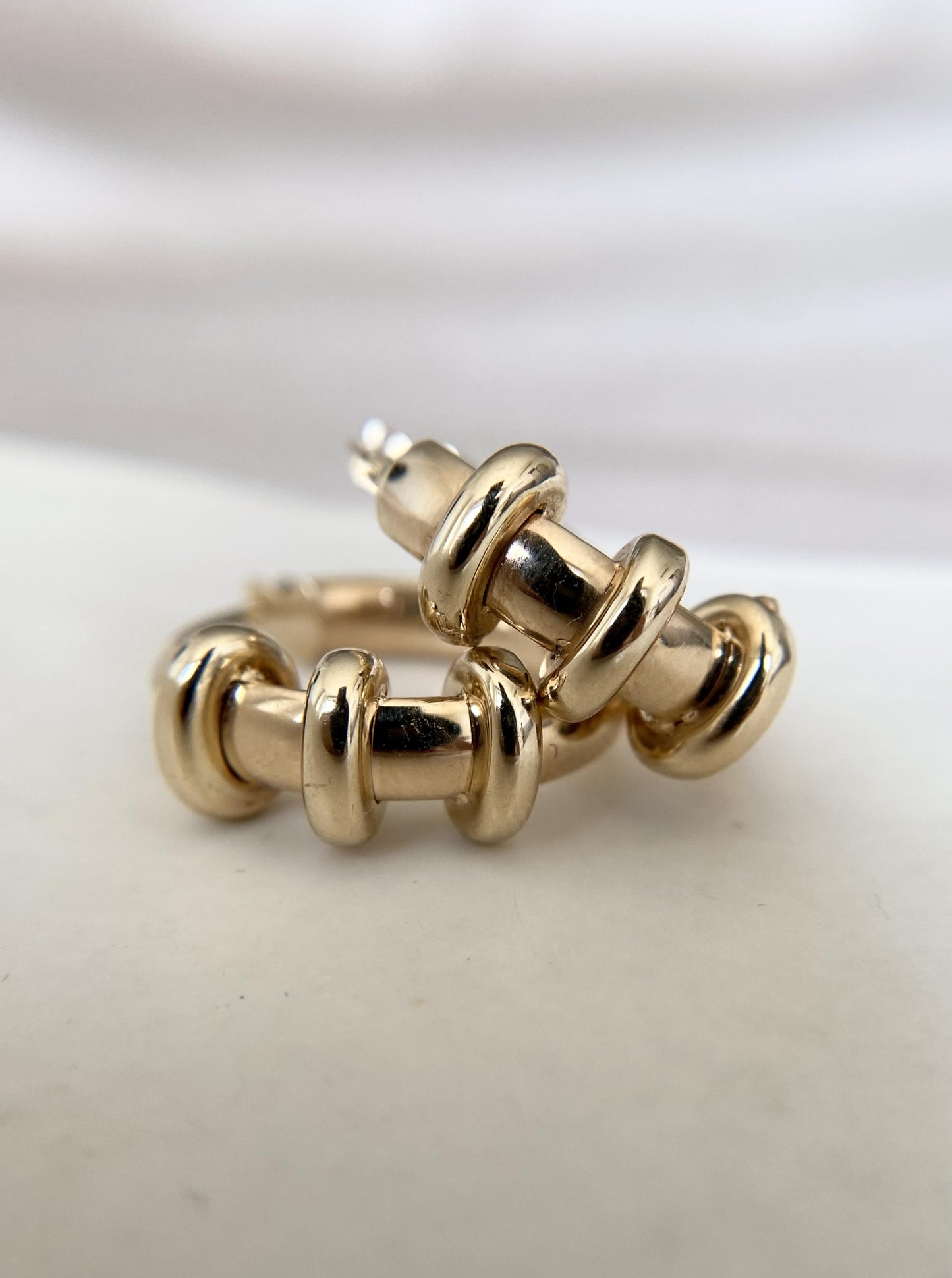 14K Hoop With 3 Rings Detail