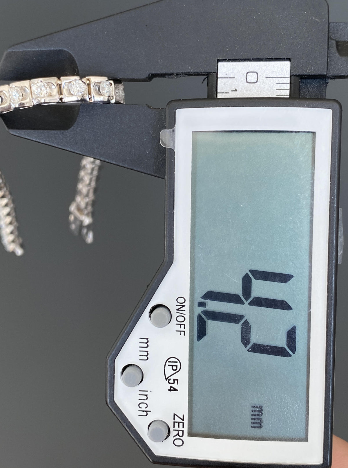 Structure Diamond Bracelet