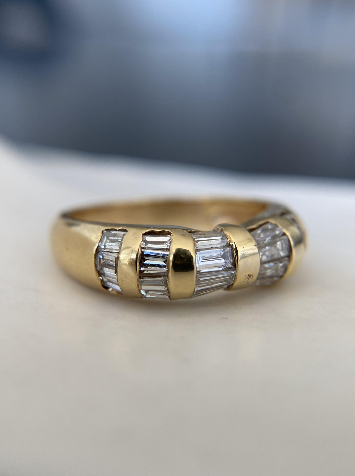 Vintage Chunky Bowtie Baguette Diamond Band