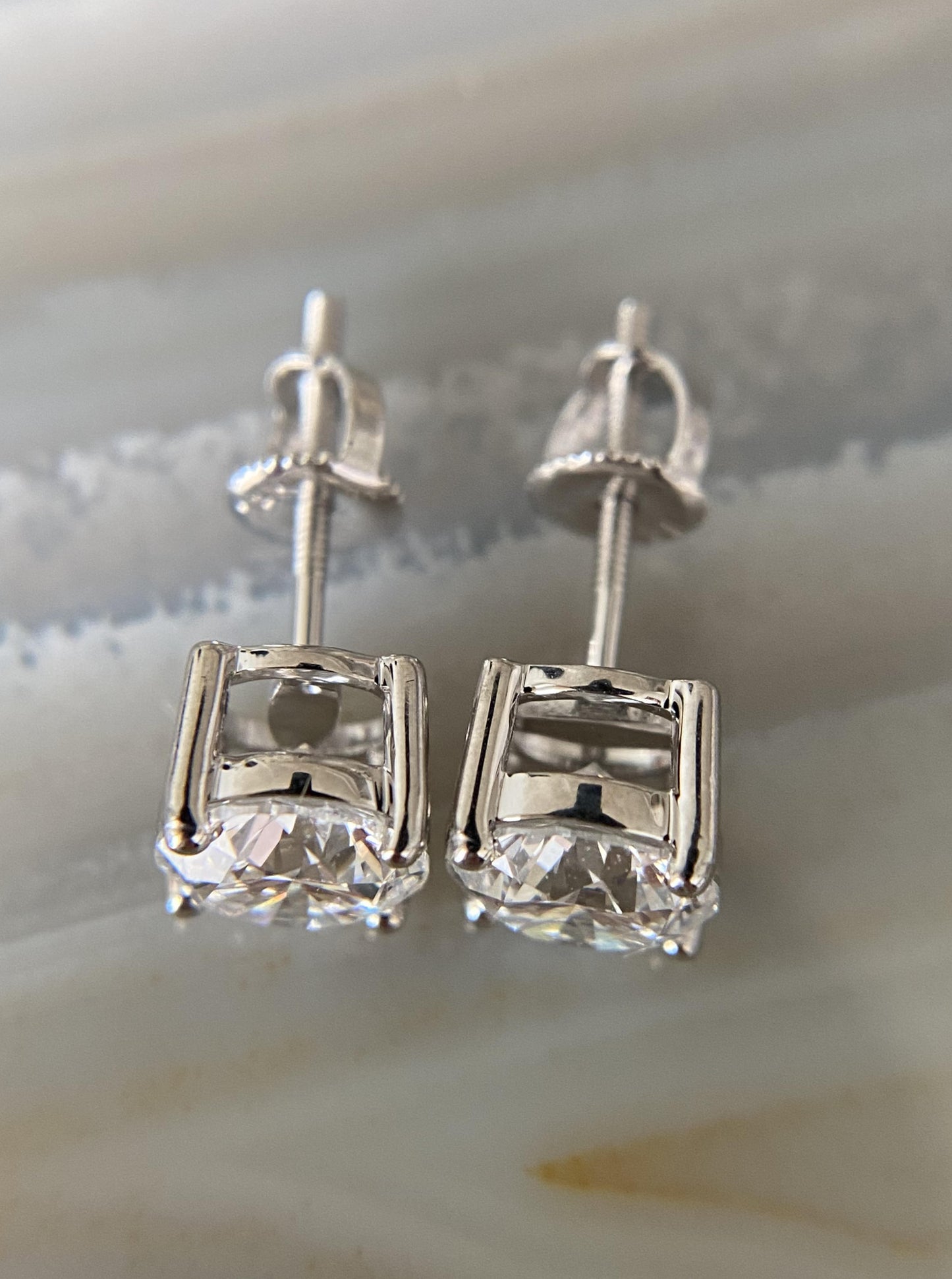 14K White Gold Lab Diamond Studs (2ct)
