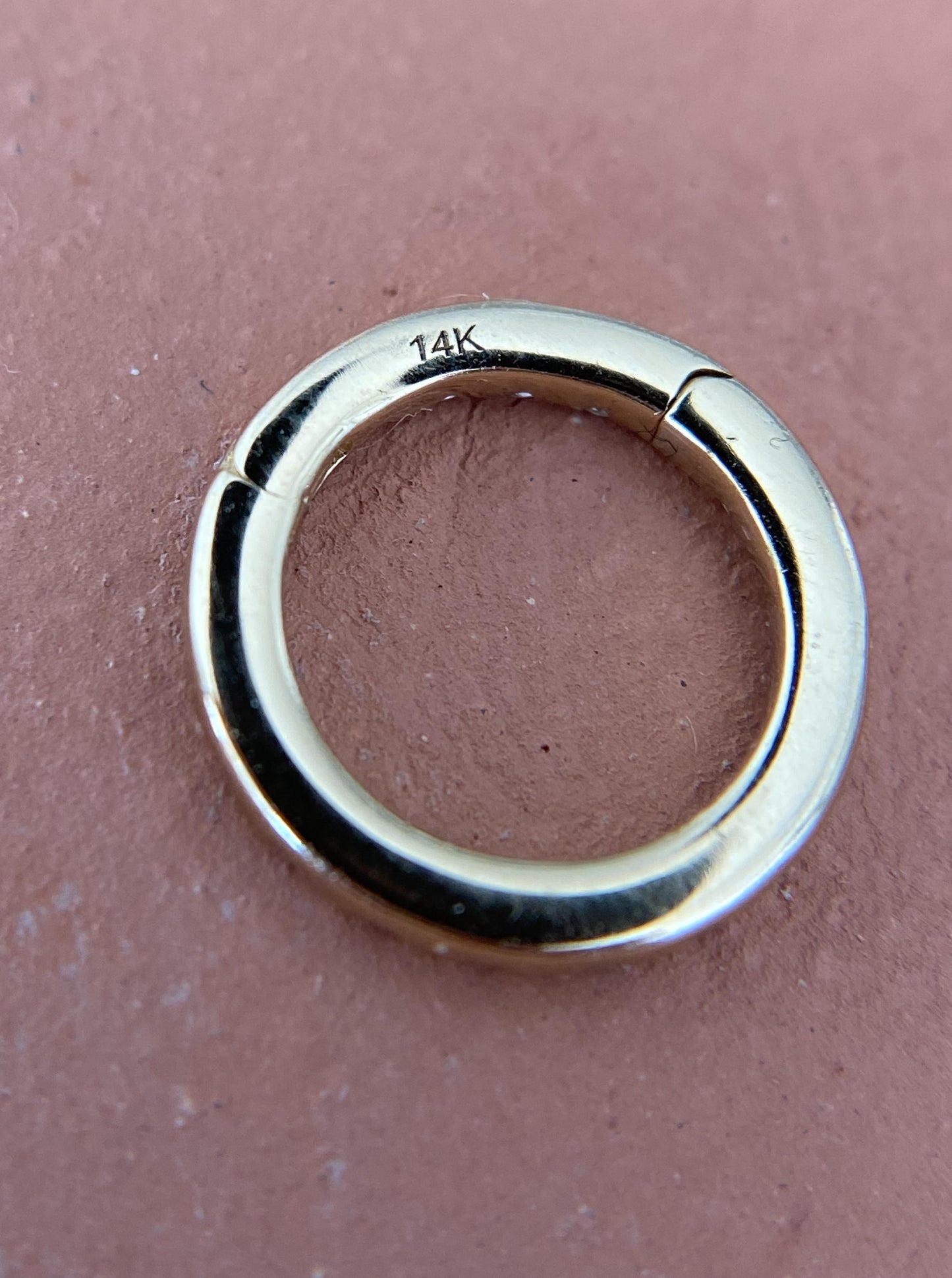 Round Diamond Connector