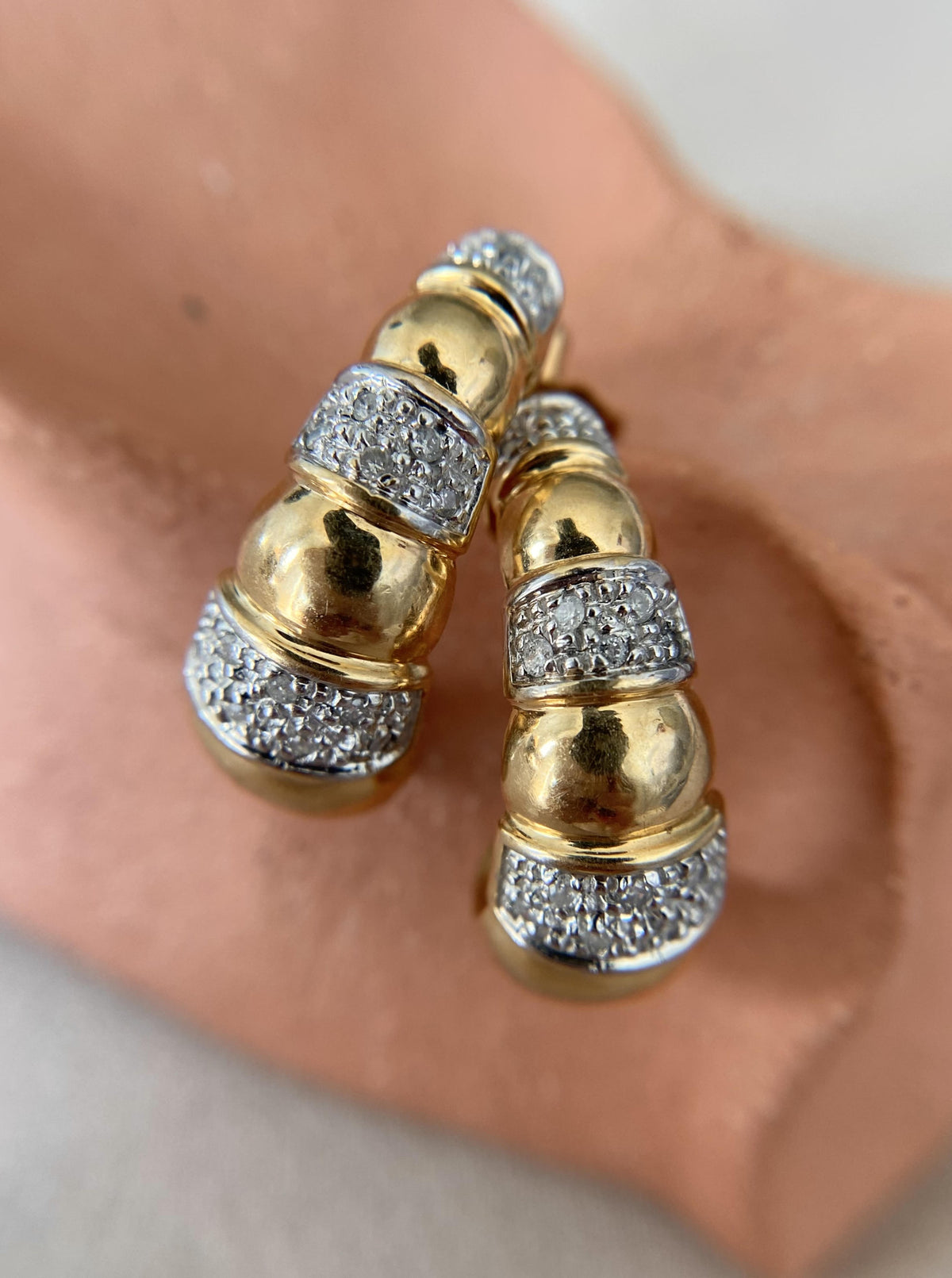 Estate Ribbed diamond Half Hoops