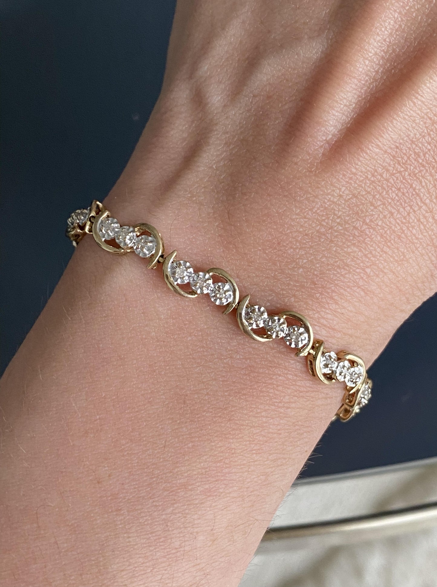 10K Vintage Diamond Bracelet