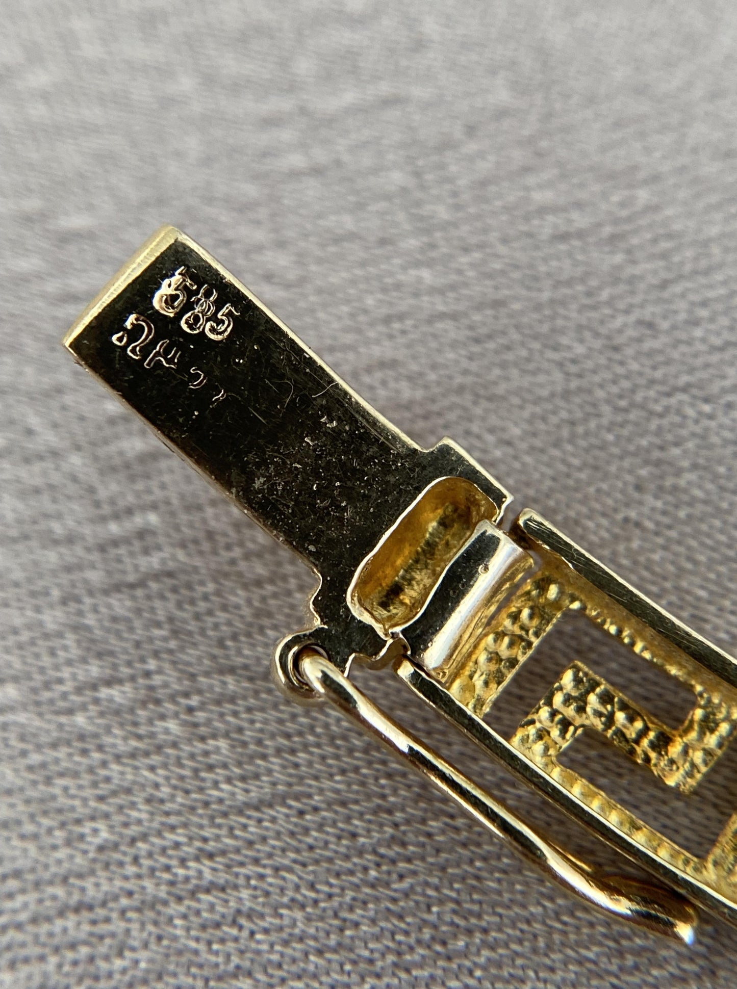 14K Greek Design Collar Necklace