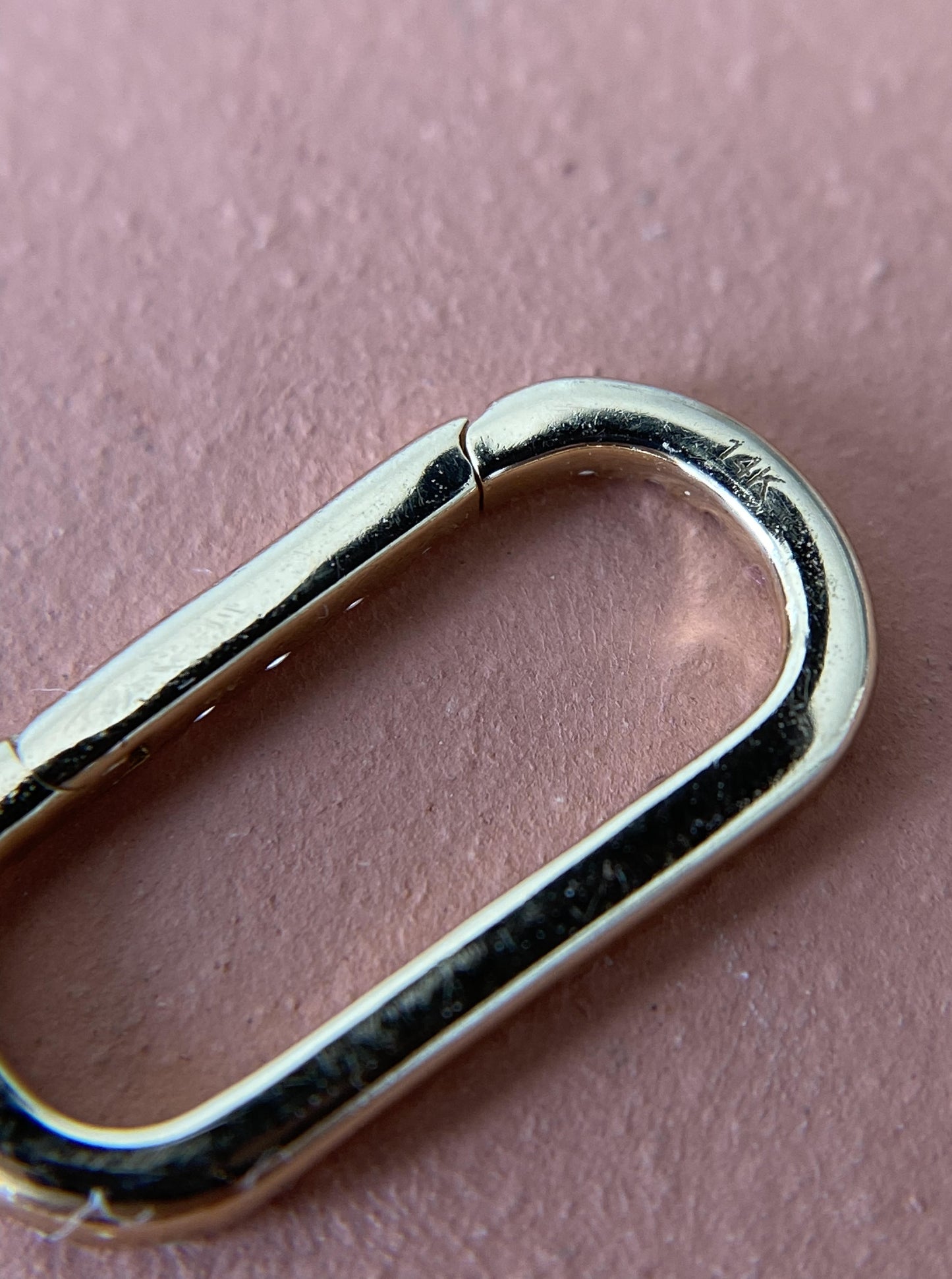 Oval Diamond Connector