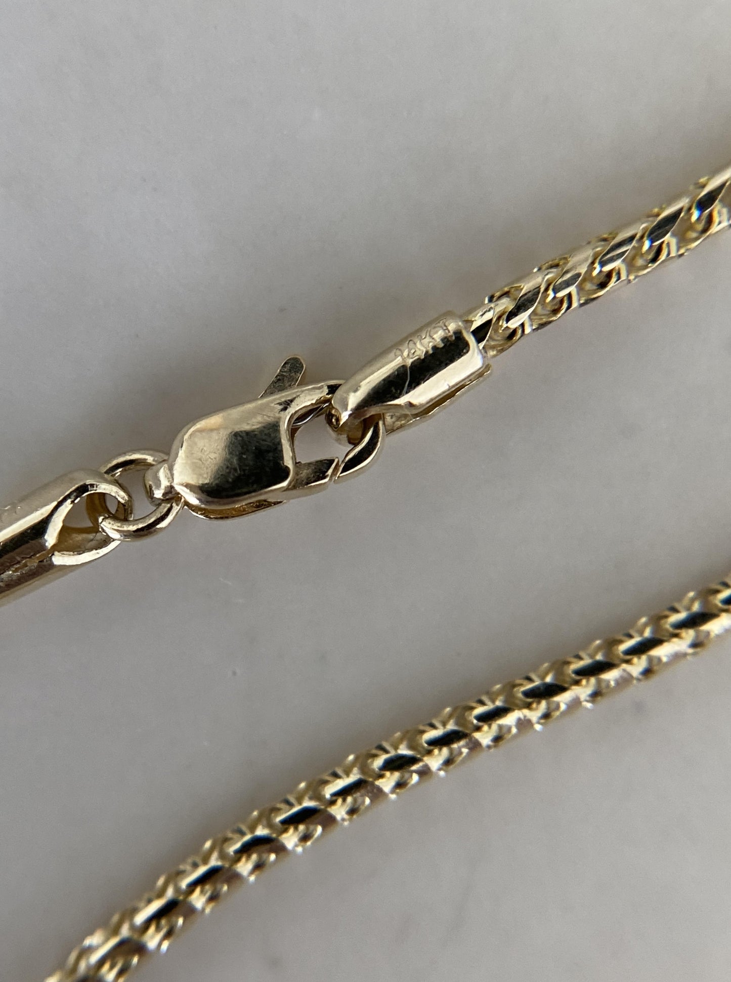 16" Franco Round Box Chain