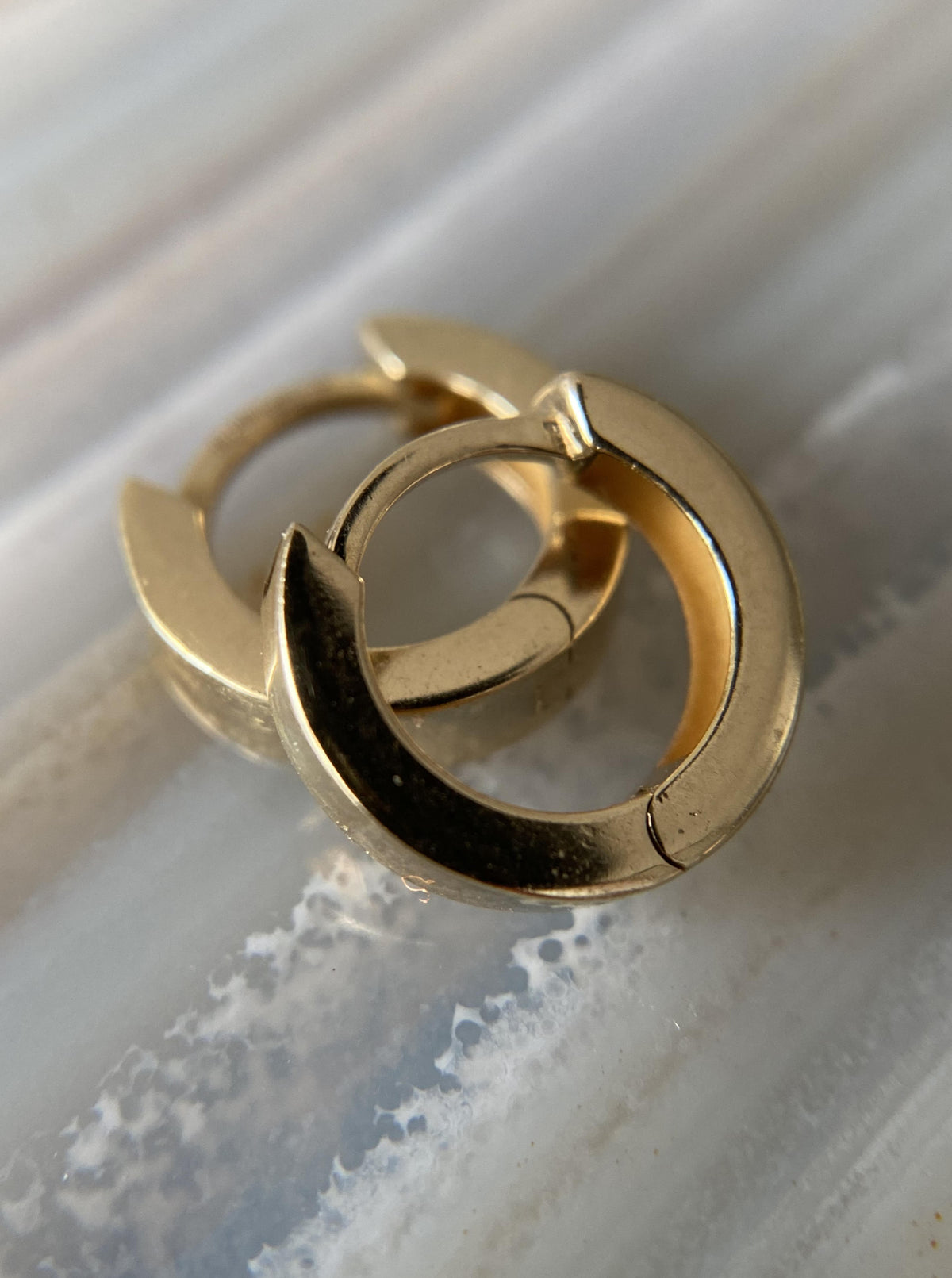 14K Flat Edge Huggies