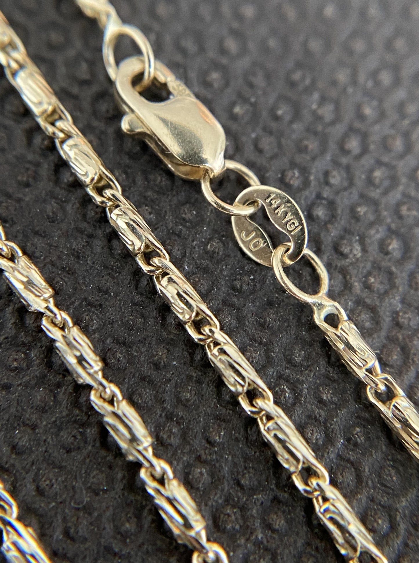 Beaded Diamond Cut Chain (18")