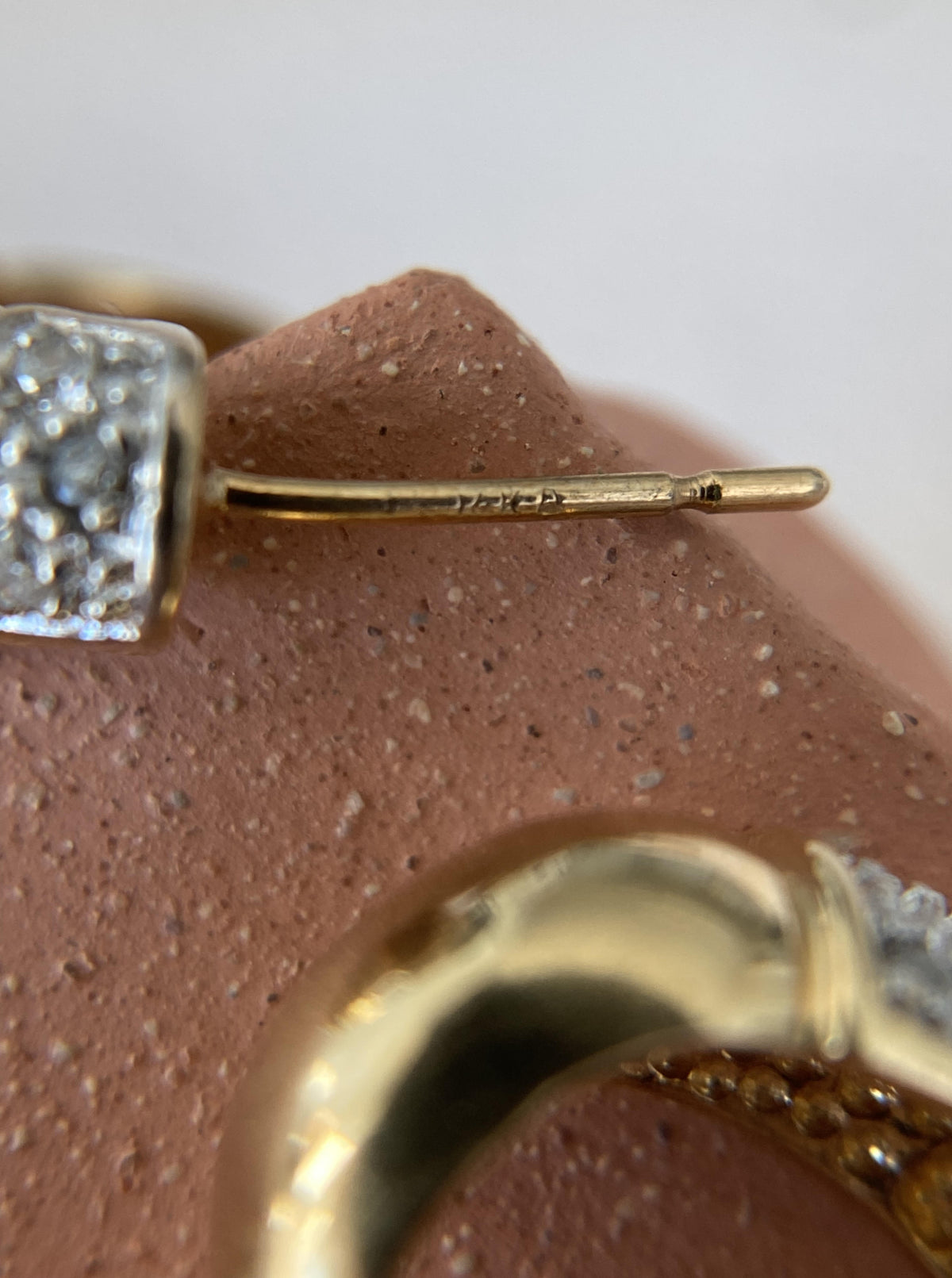 Estate Ribbed diamond Half Hoops