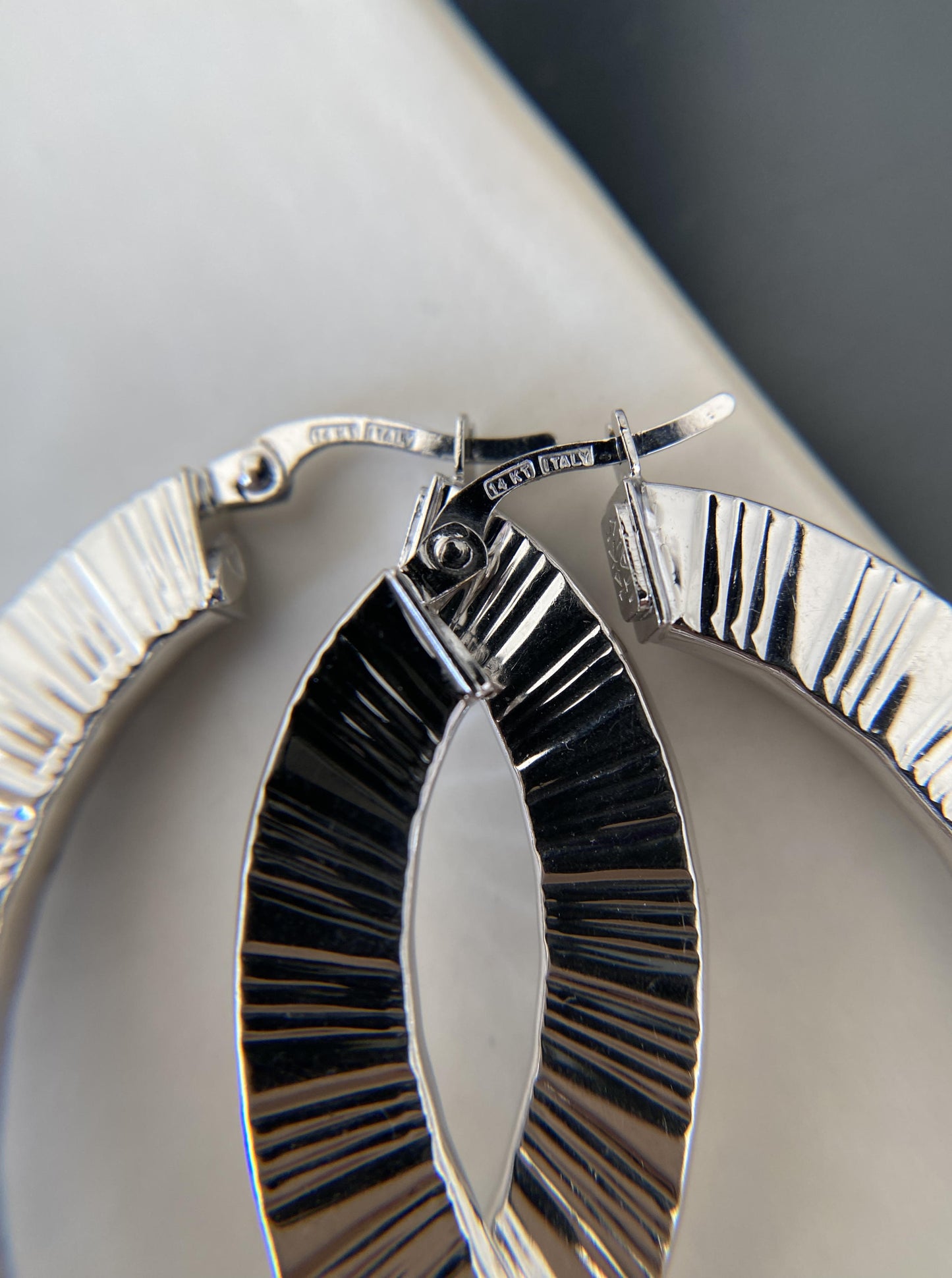 14k White Gold Diamond Cut Oval Hoops