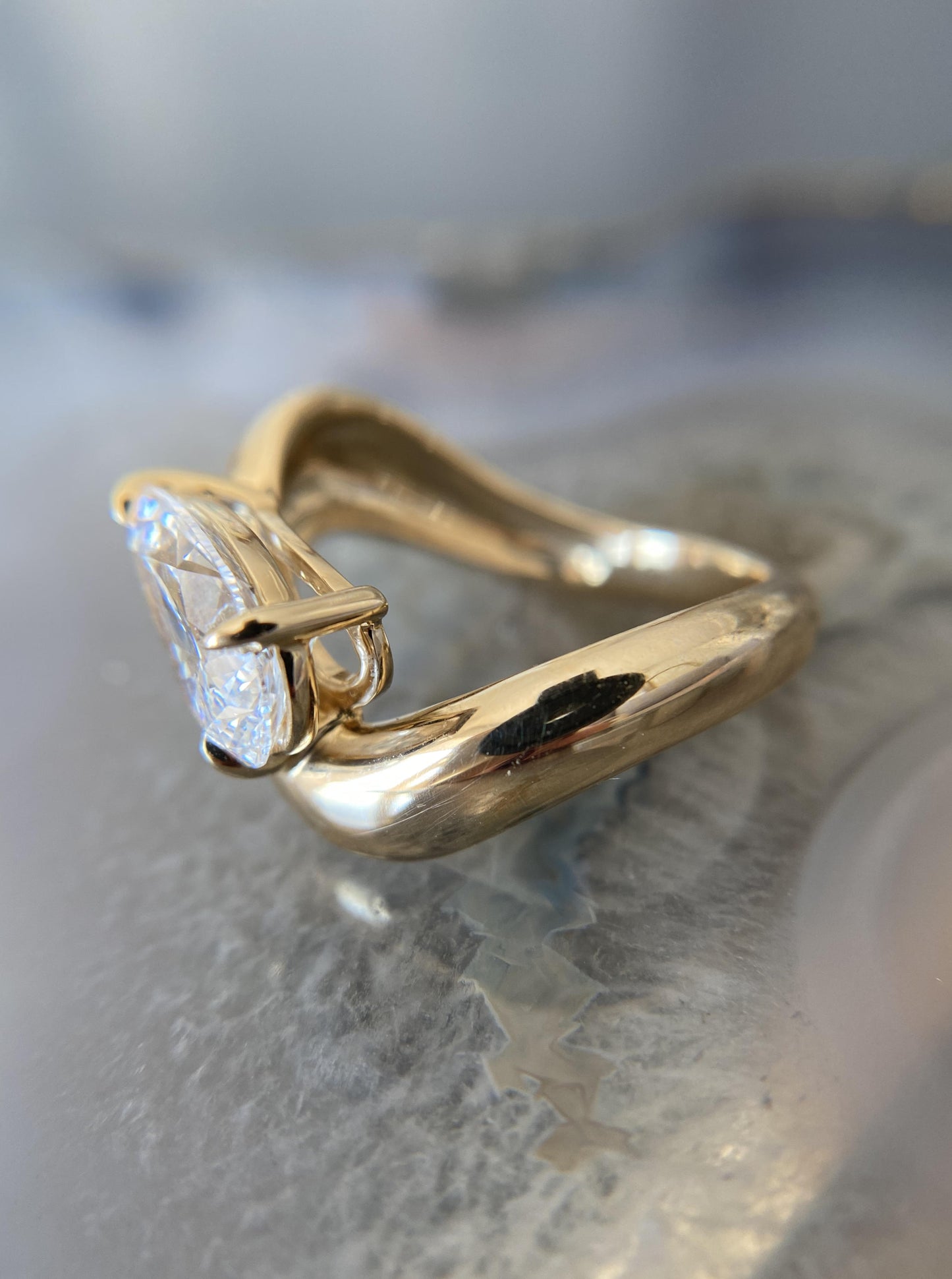 Chunky Wavy Lab Diamond Ring