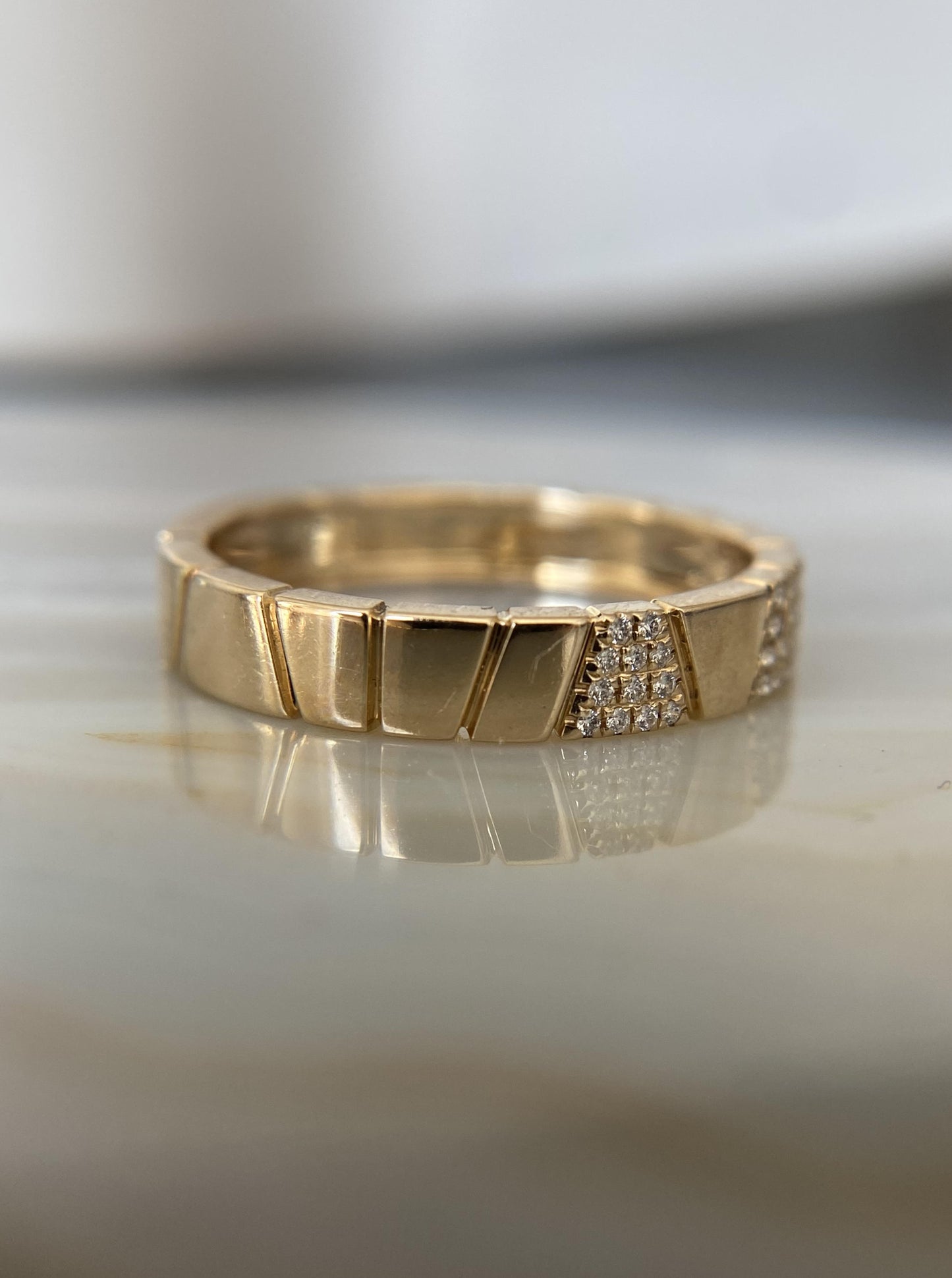 Geometric Cluster Diamond Band