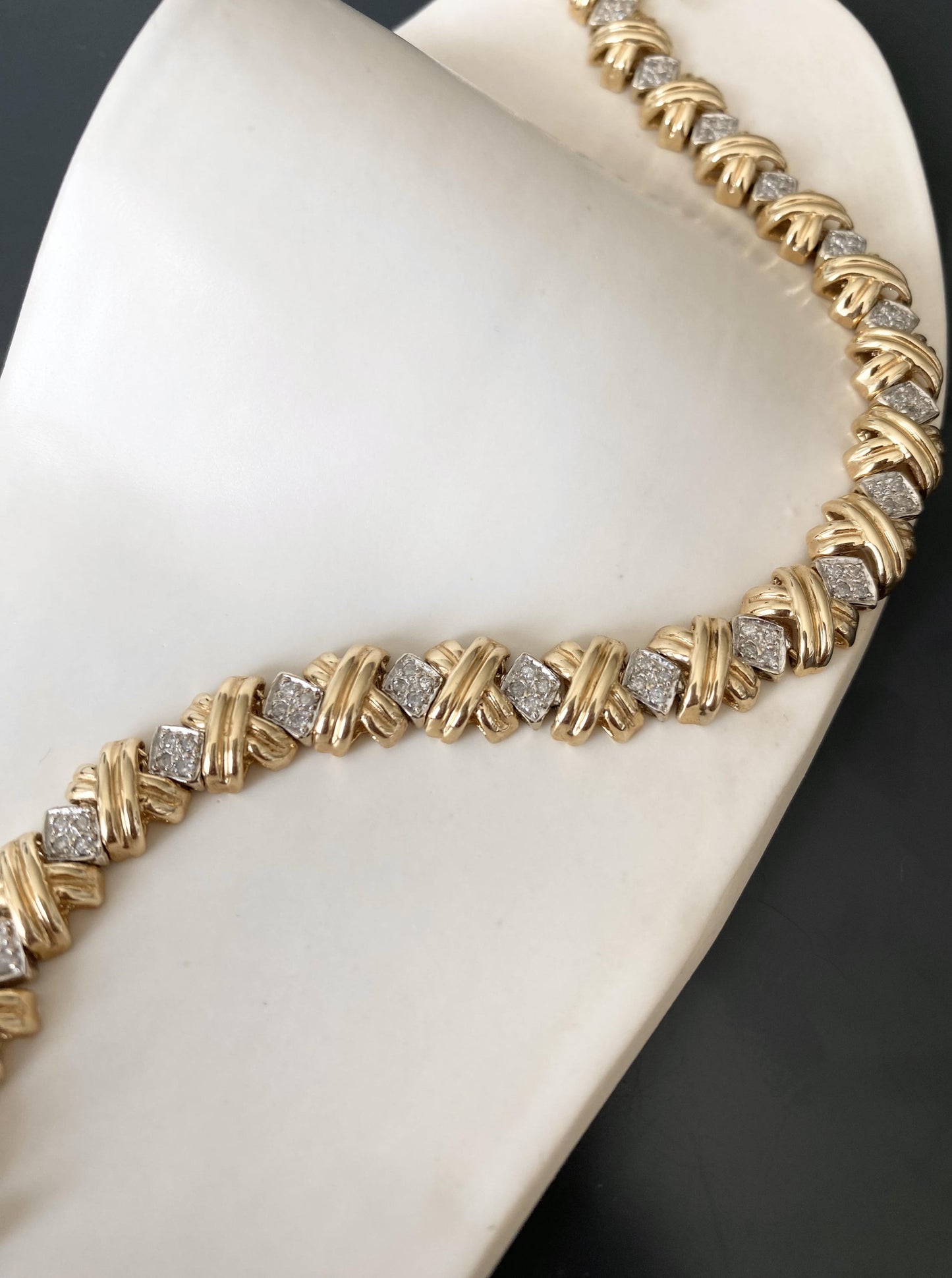 Vintage Diamond Kisses Bracelet