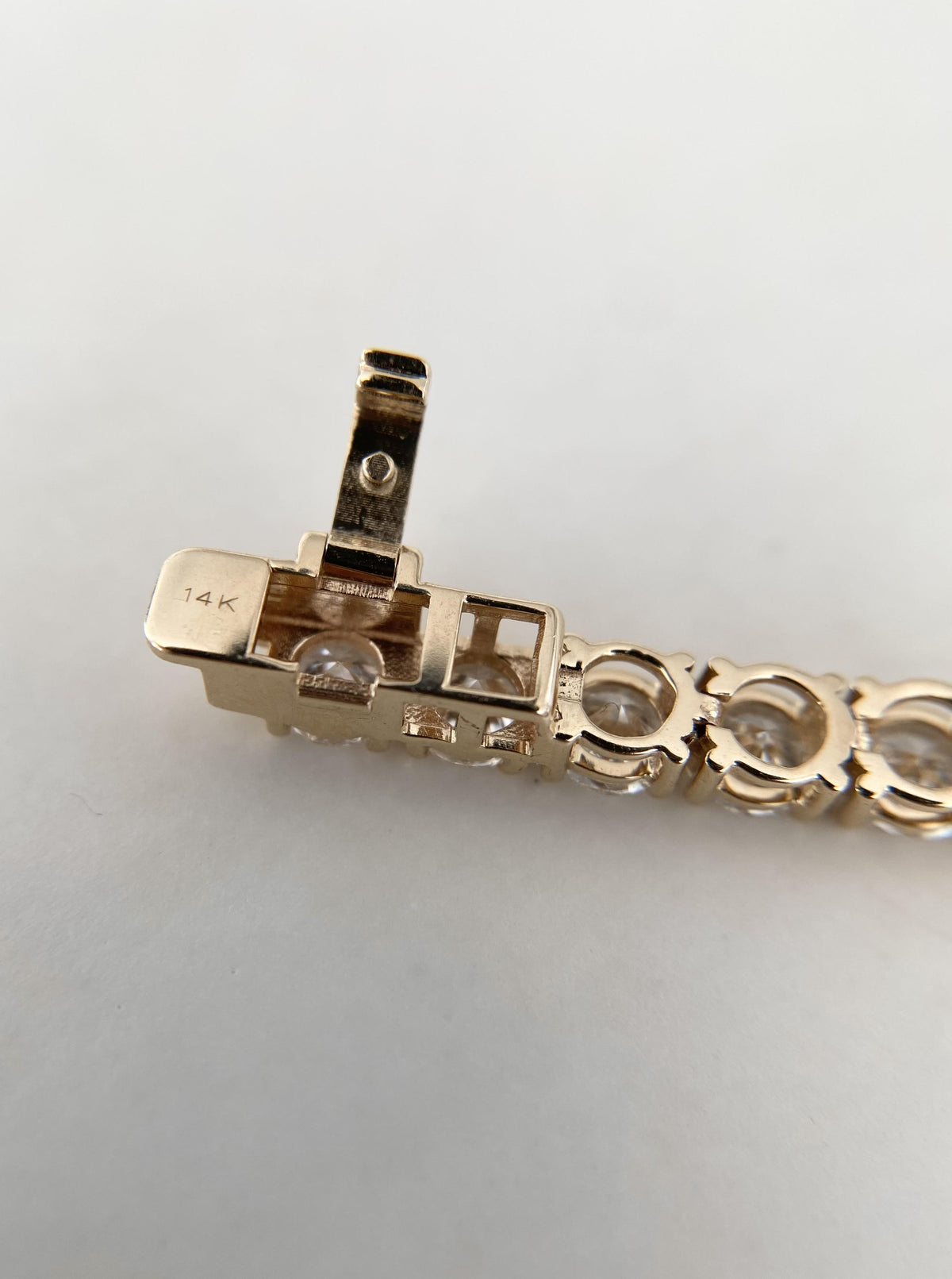 9.5 Carats Lab Diamond Bracelet