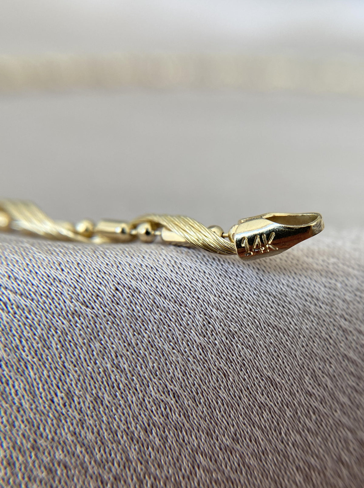 Twisted Rope Omega Necklace