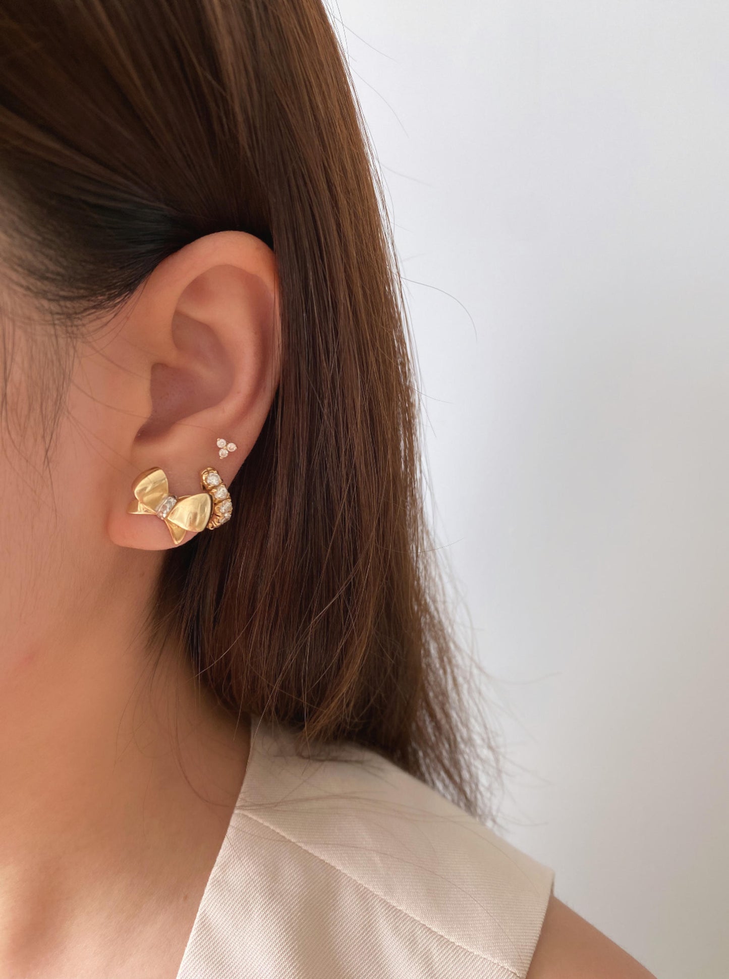 14K Bowtie Studs