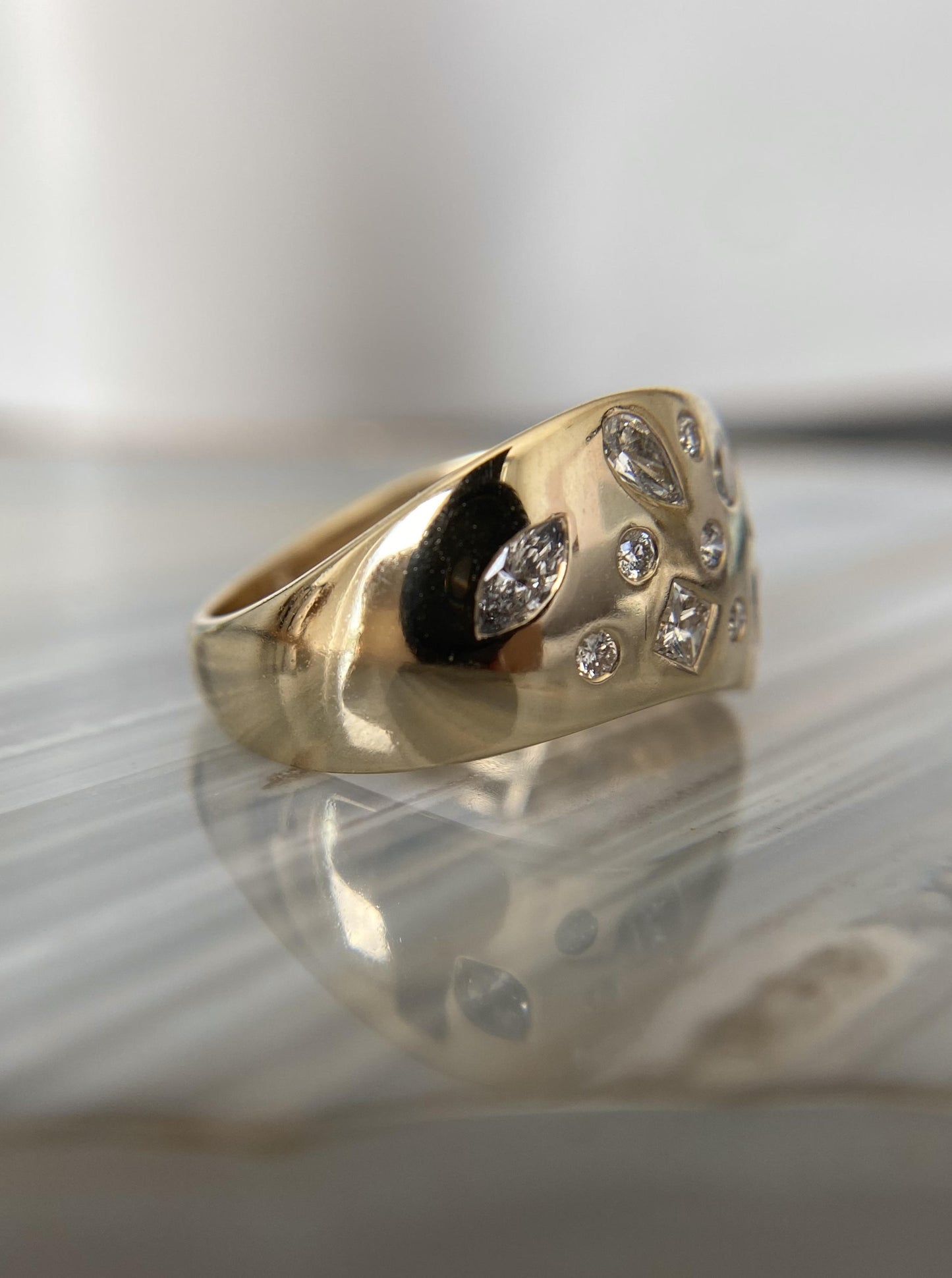 Wavy Muti Shape Diamond Band