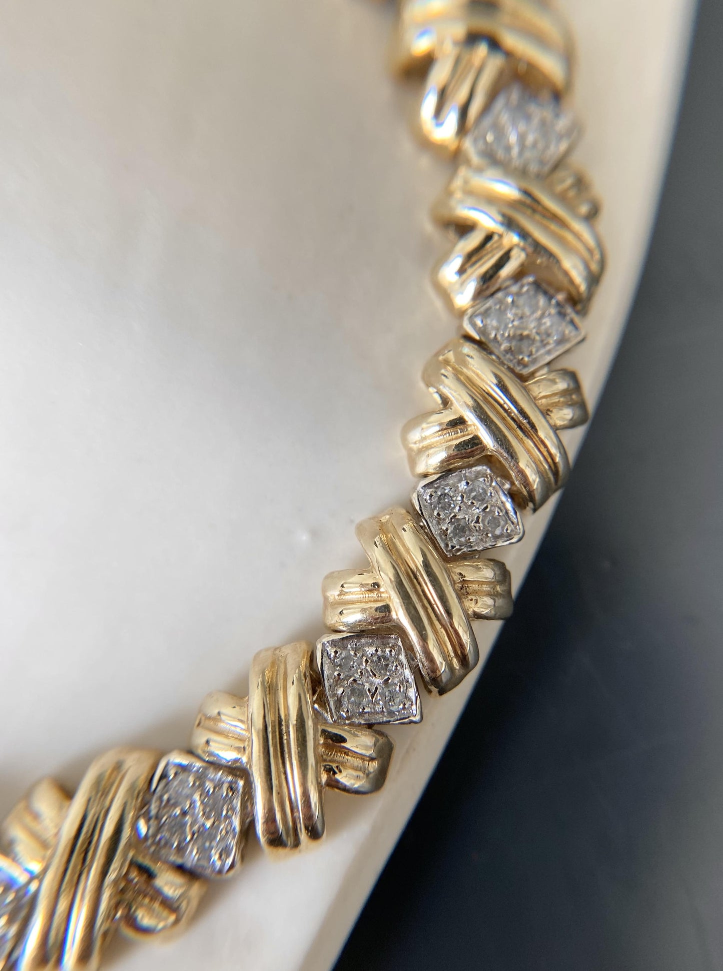 Vintage Diamond Kisses Bracelet