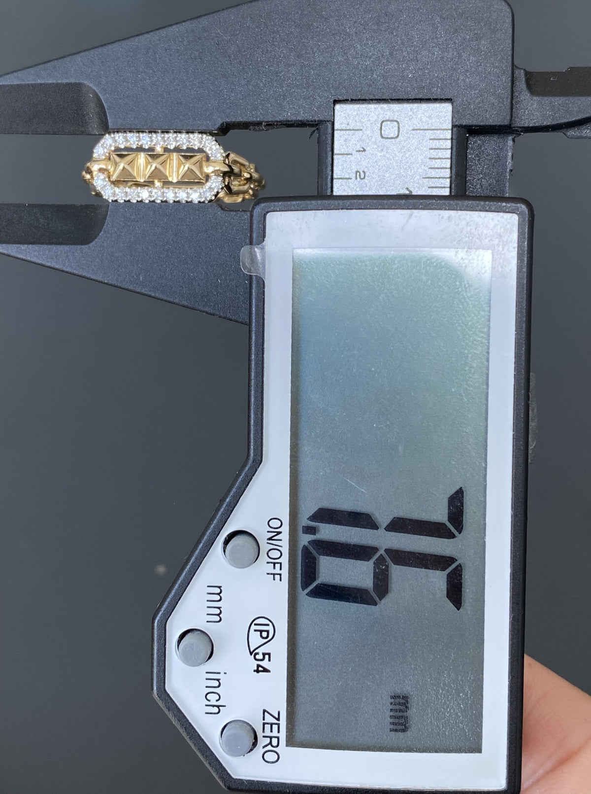 14K Diamond Pyramids Halo Band