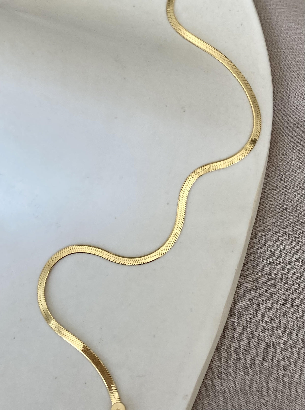 Thin Herringbone Chain Bracelet (1.9mm)