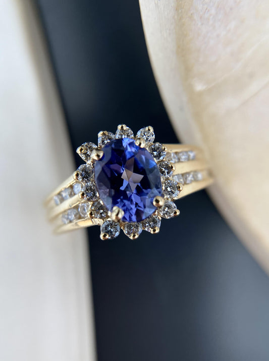 18K Tanzanite Ring