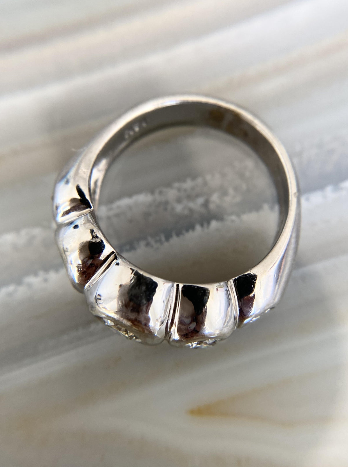 14K White Gold Bubble Diamond Ring Band