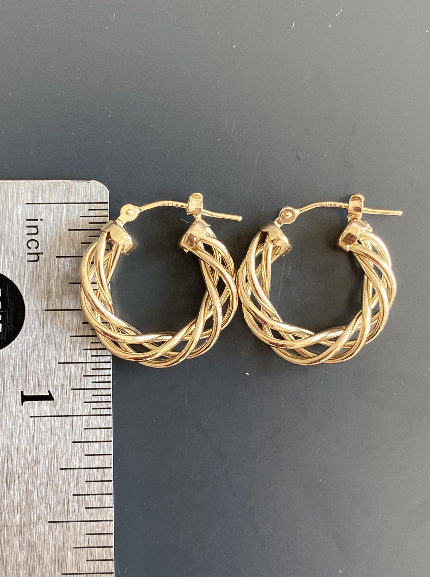 Twisted Wire Hoops