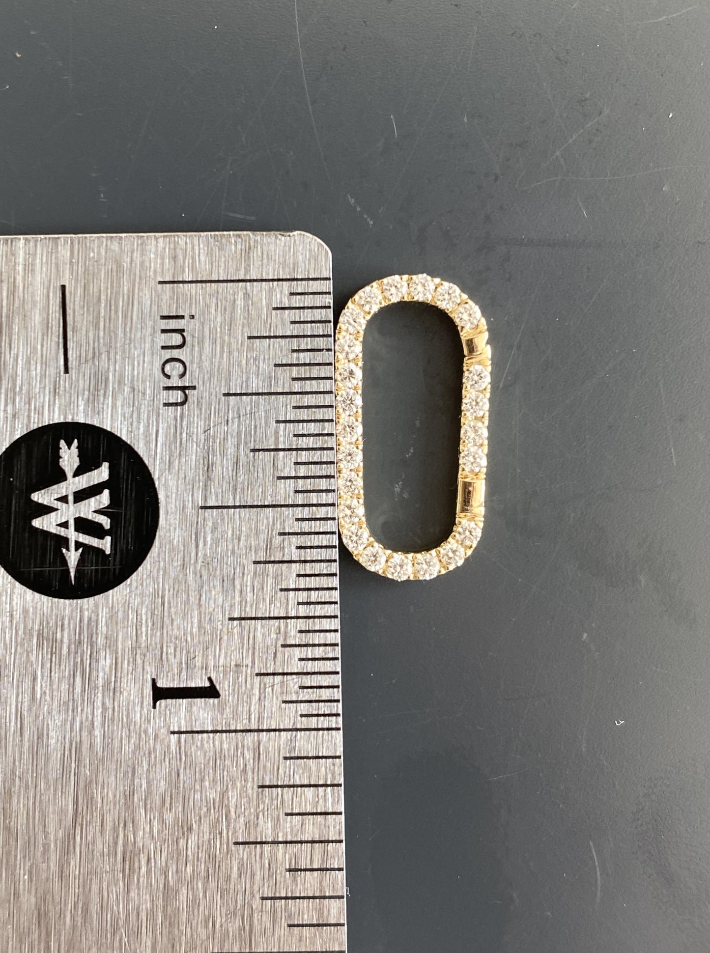 Oval Diamond Connector