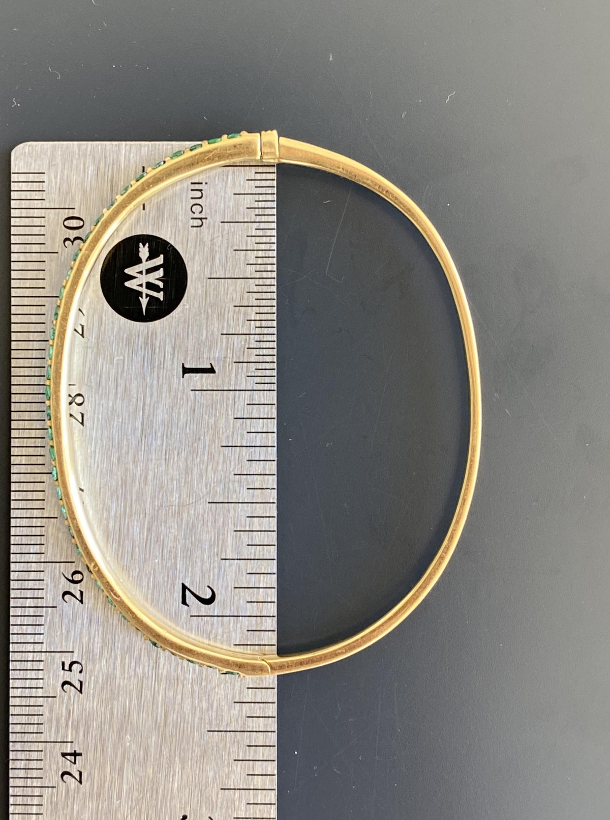 18K Emerald Bangle