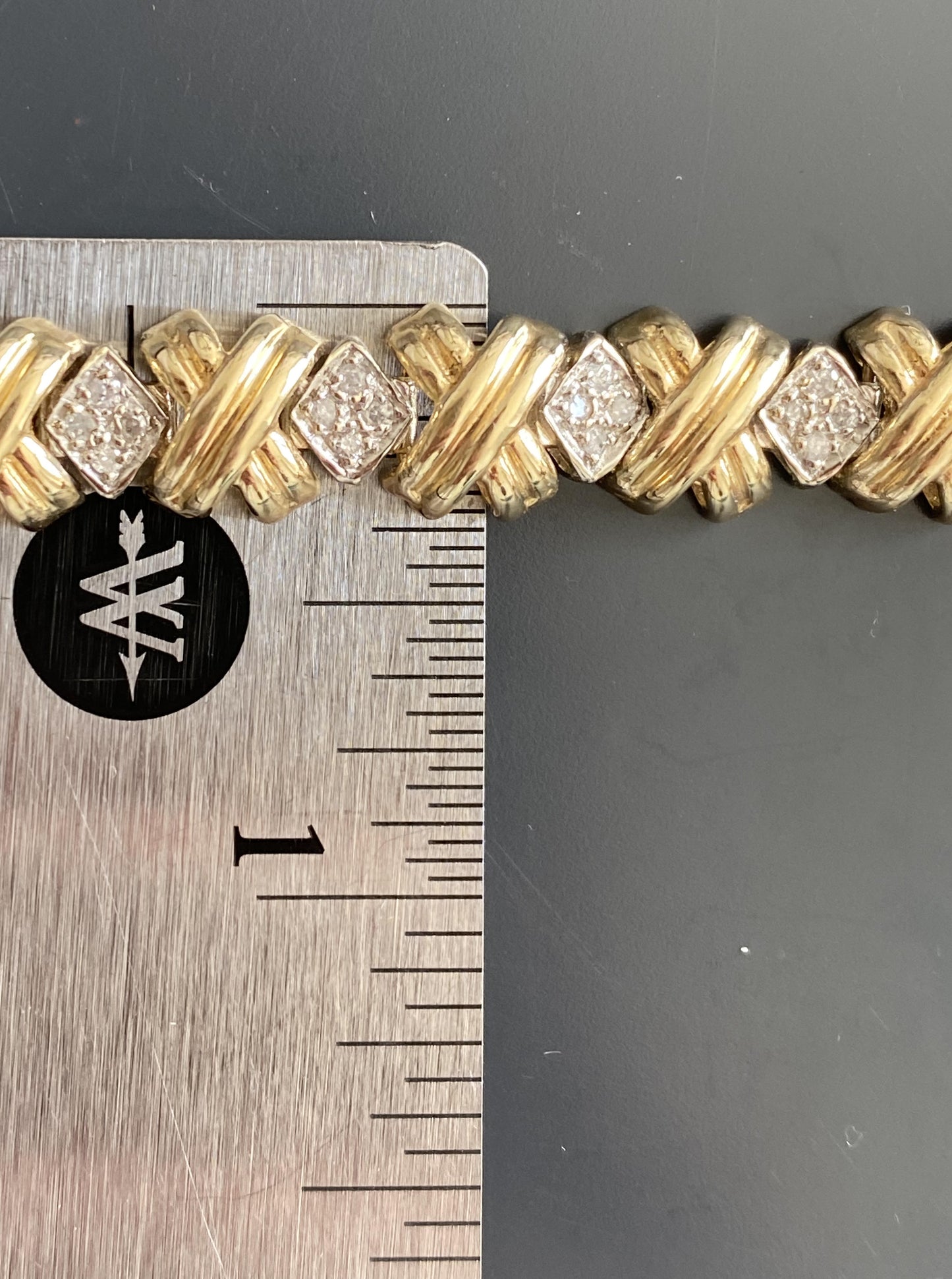 Vintage Diamond Kisses Bracelet