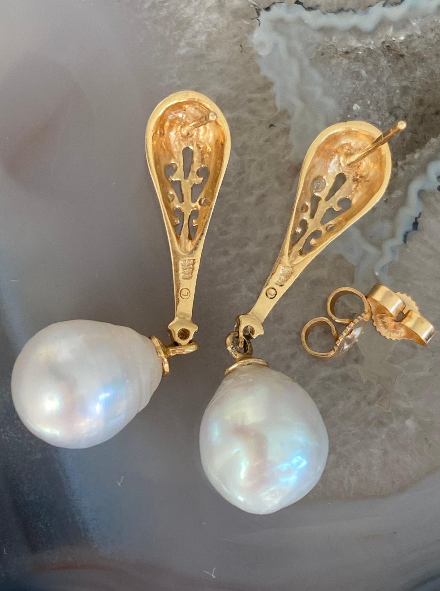 Vintage South Sea Pearl Dangle Earrings