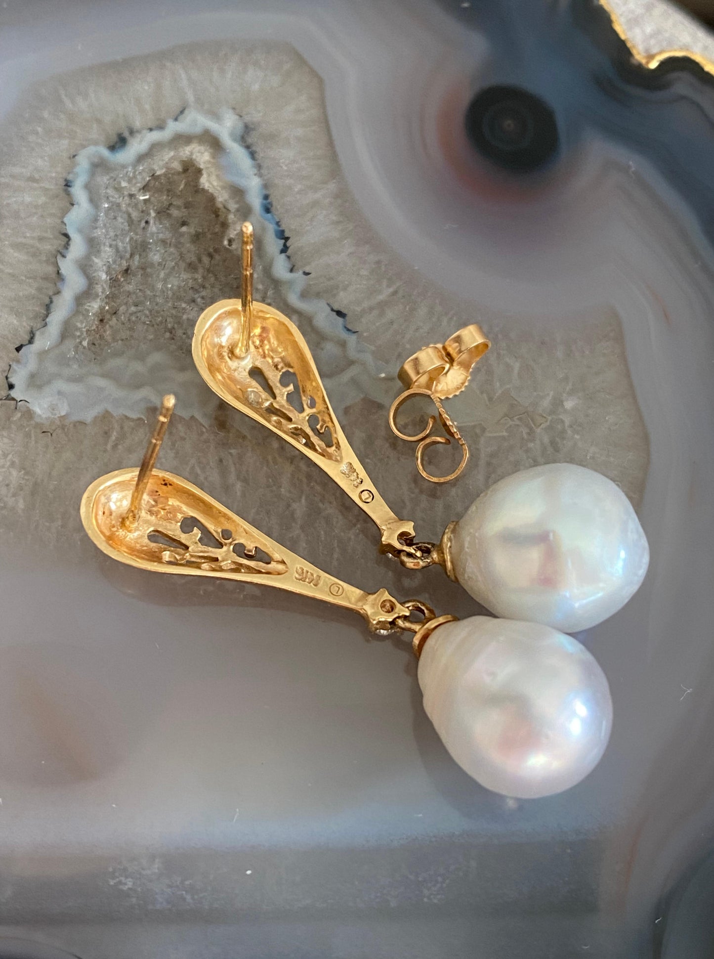 Vintage South Sea Pearl Dangle Earrings