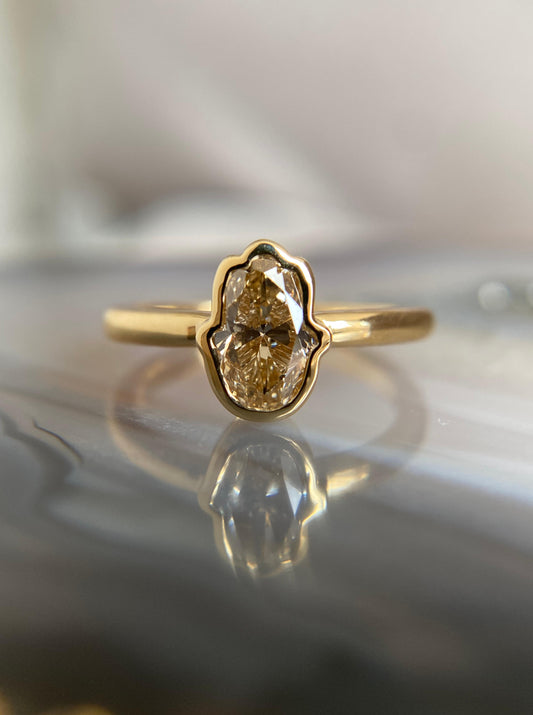 HAMSA Brown Champagne Diamond Ring