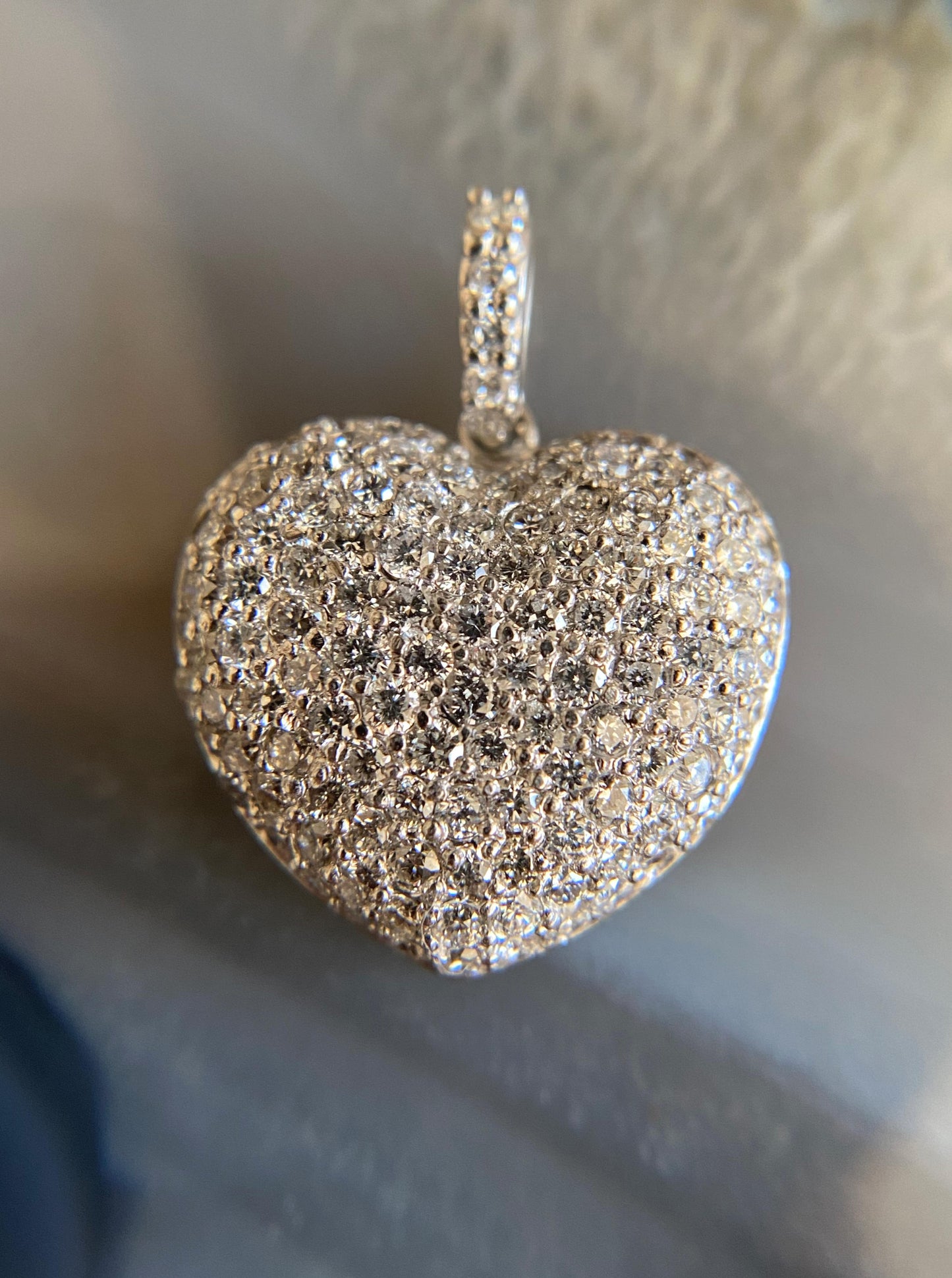 Puffy Diamond Pendant